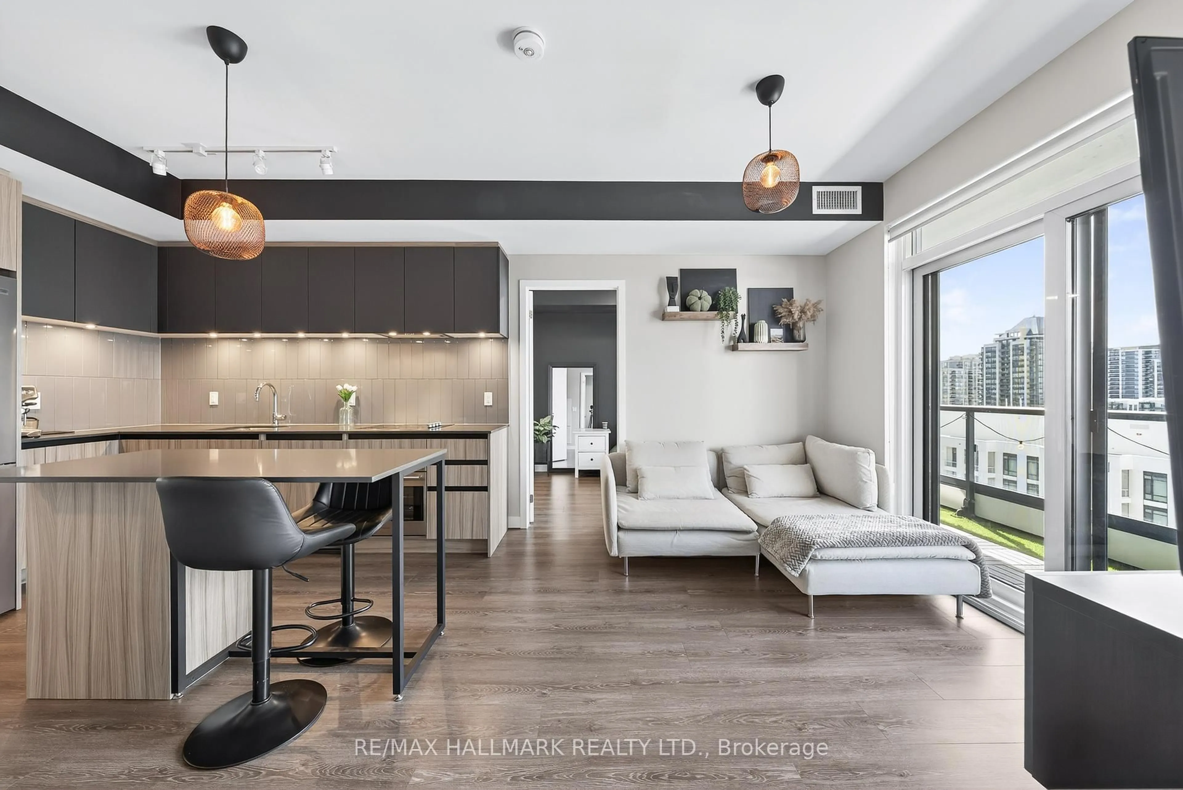 Open concept kitchen, unknown for 7950 Bathurst St #901, Vaughan Ontario L4J 0L4