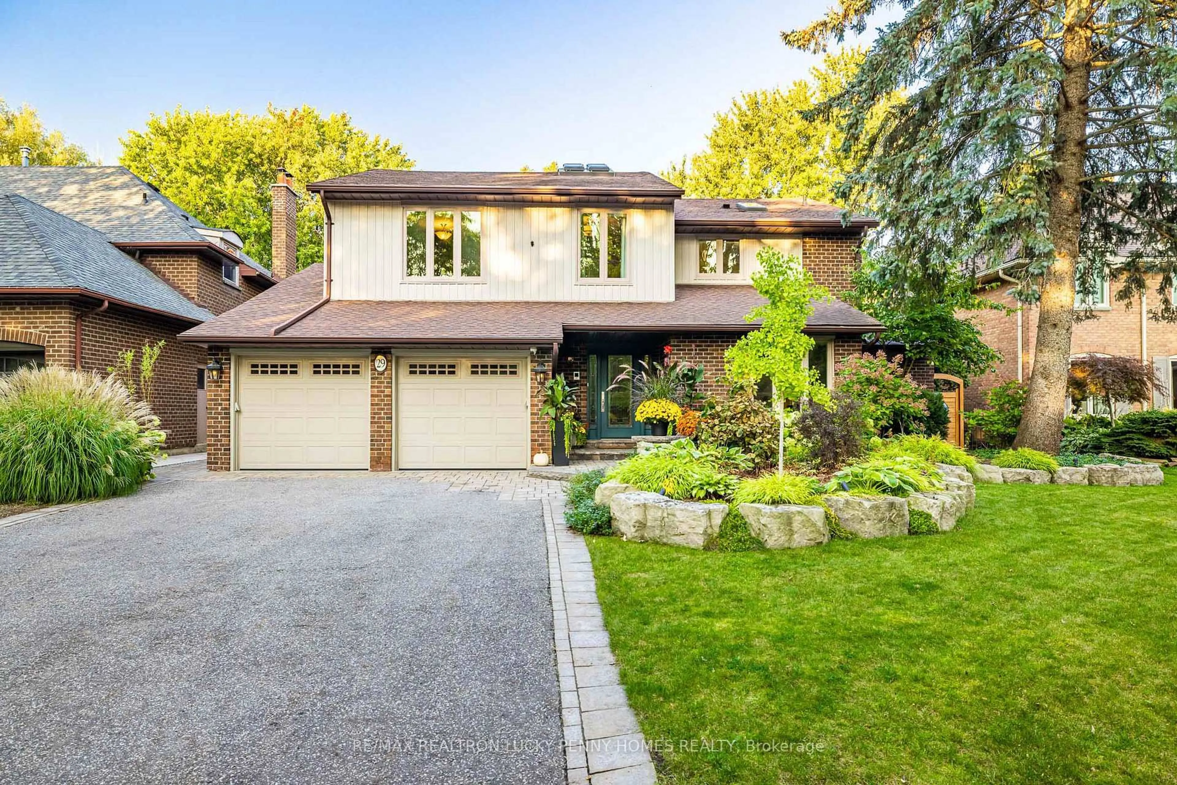 Home with brick exterior material, street for 29 Ritter Cres, Markham Ontario L3R 4K4