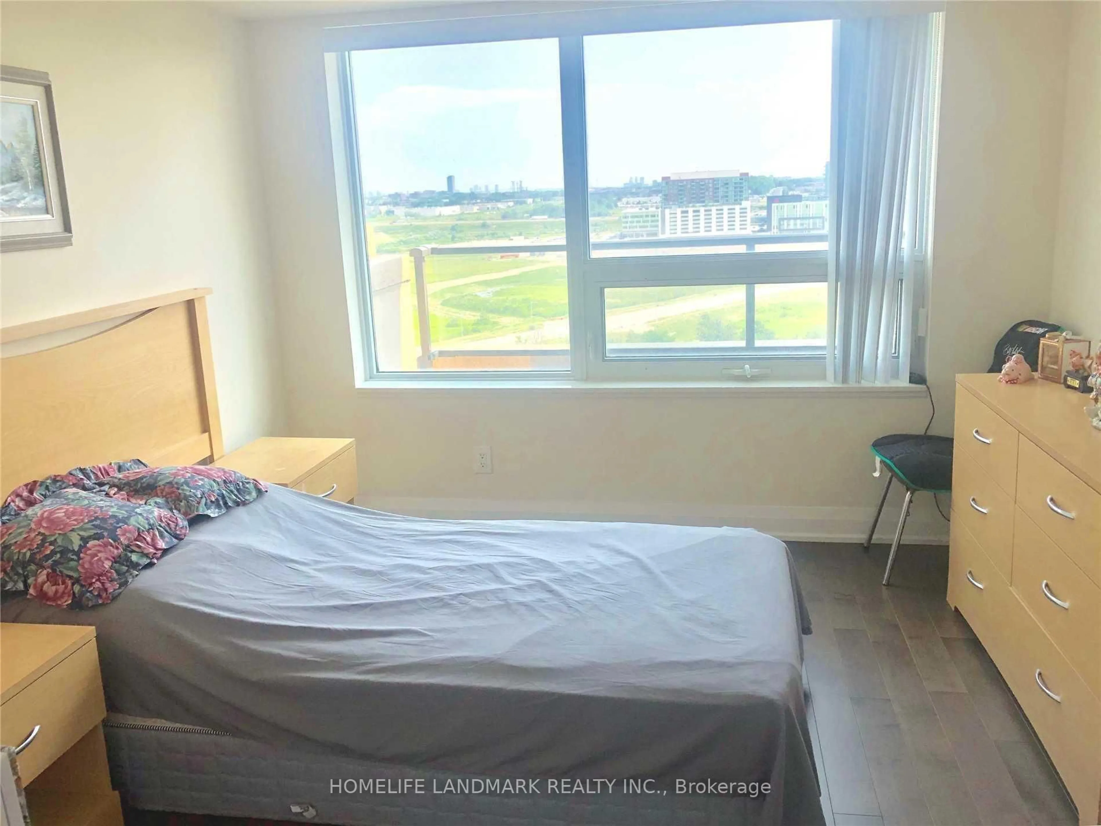 A pic of a room for 18 Uptown Dr #2105, Markham Ontario L3R 9R1