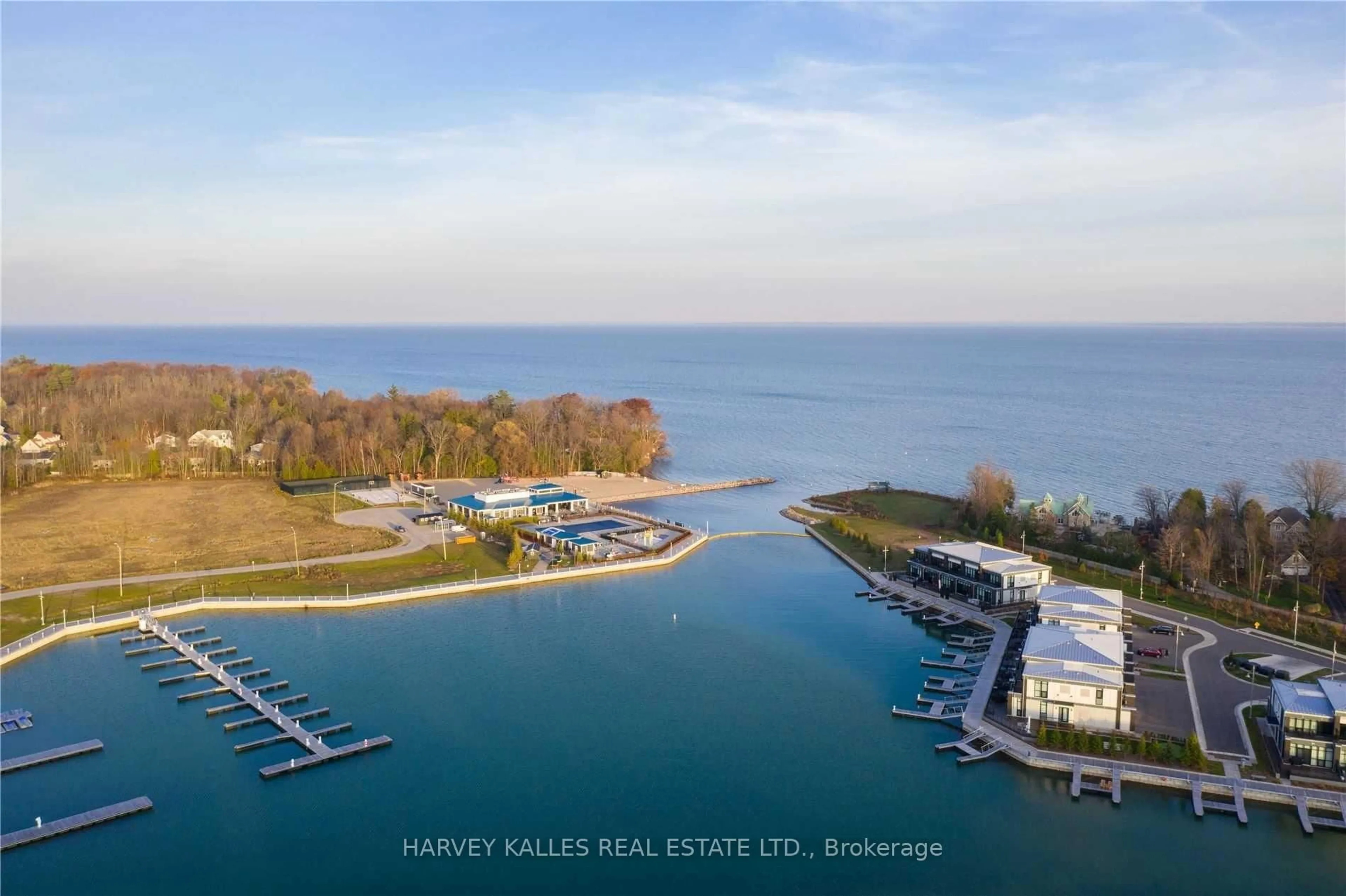 A pic from outside/outdoor area/front of a property/back of a property/a pic from drone, water/lake/river/ocean view for 3772 Mangusta Crt, Innisfil Ontario L9S 0L9