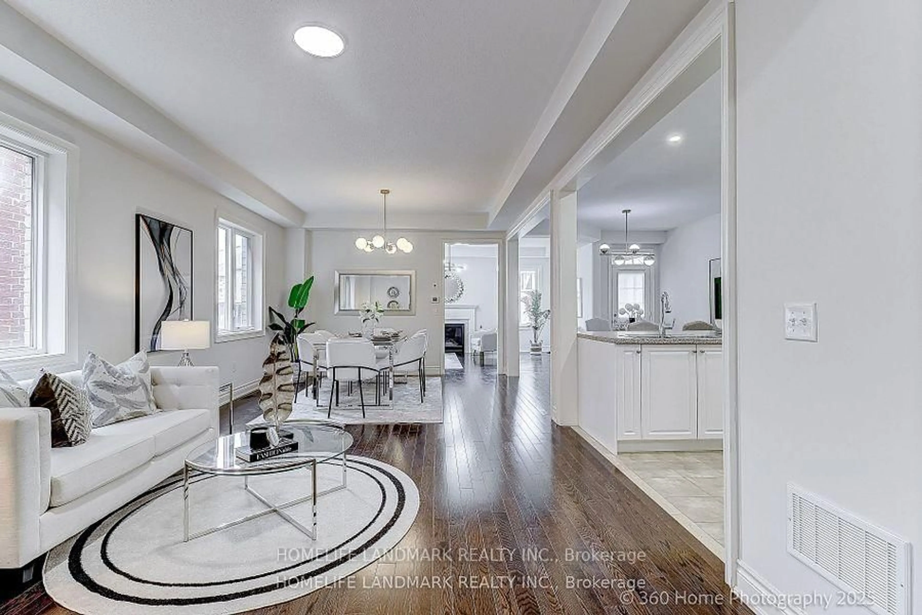 Unknown for 16 Beechborough Cres, East Gwillimbury Ontario L9N 0P2