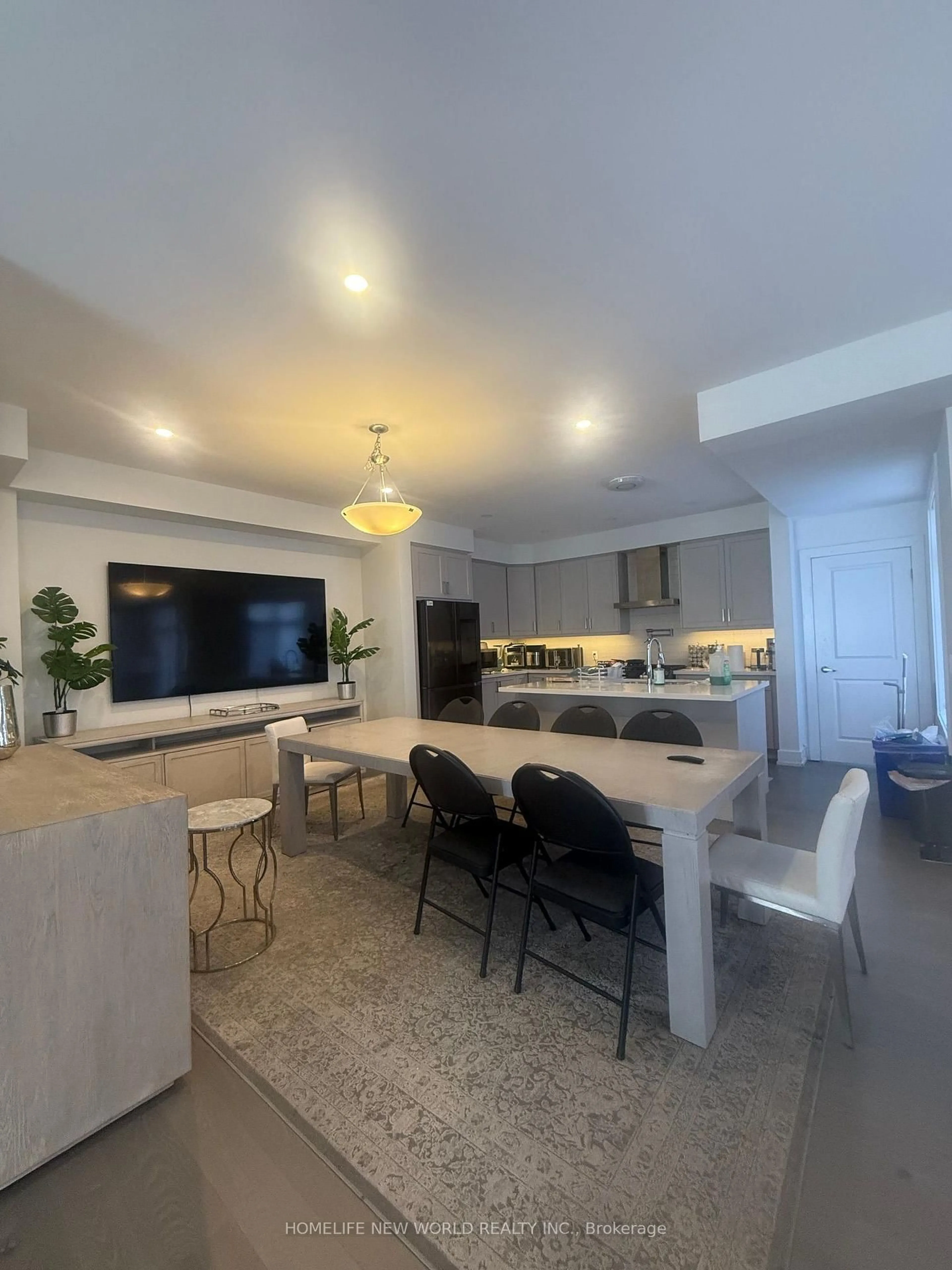Open concept kitchen, unknown for 97 Guardhouse Cres, Markham Ontario L6C 3J9