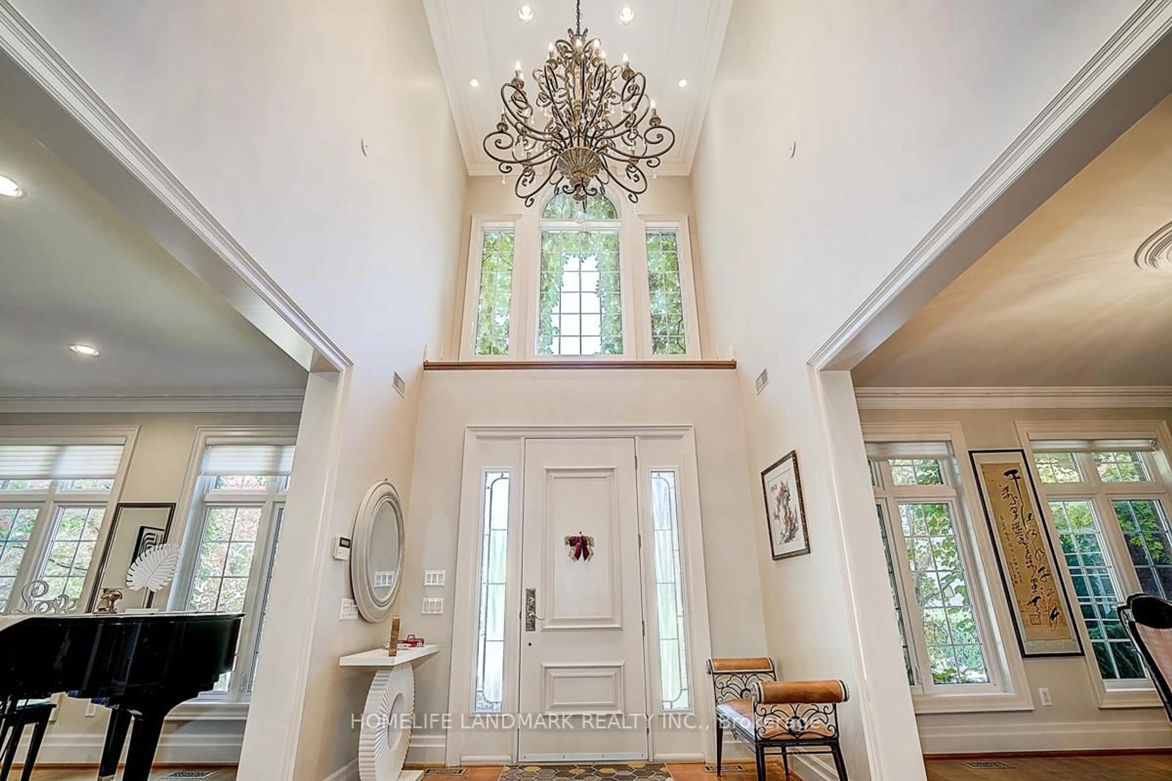 Indoor entryway for 86 Muzich Pl, Vaughan Ontario L4L 9C5