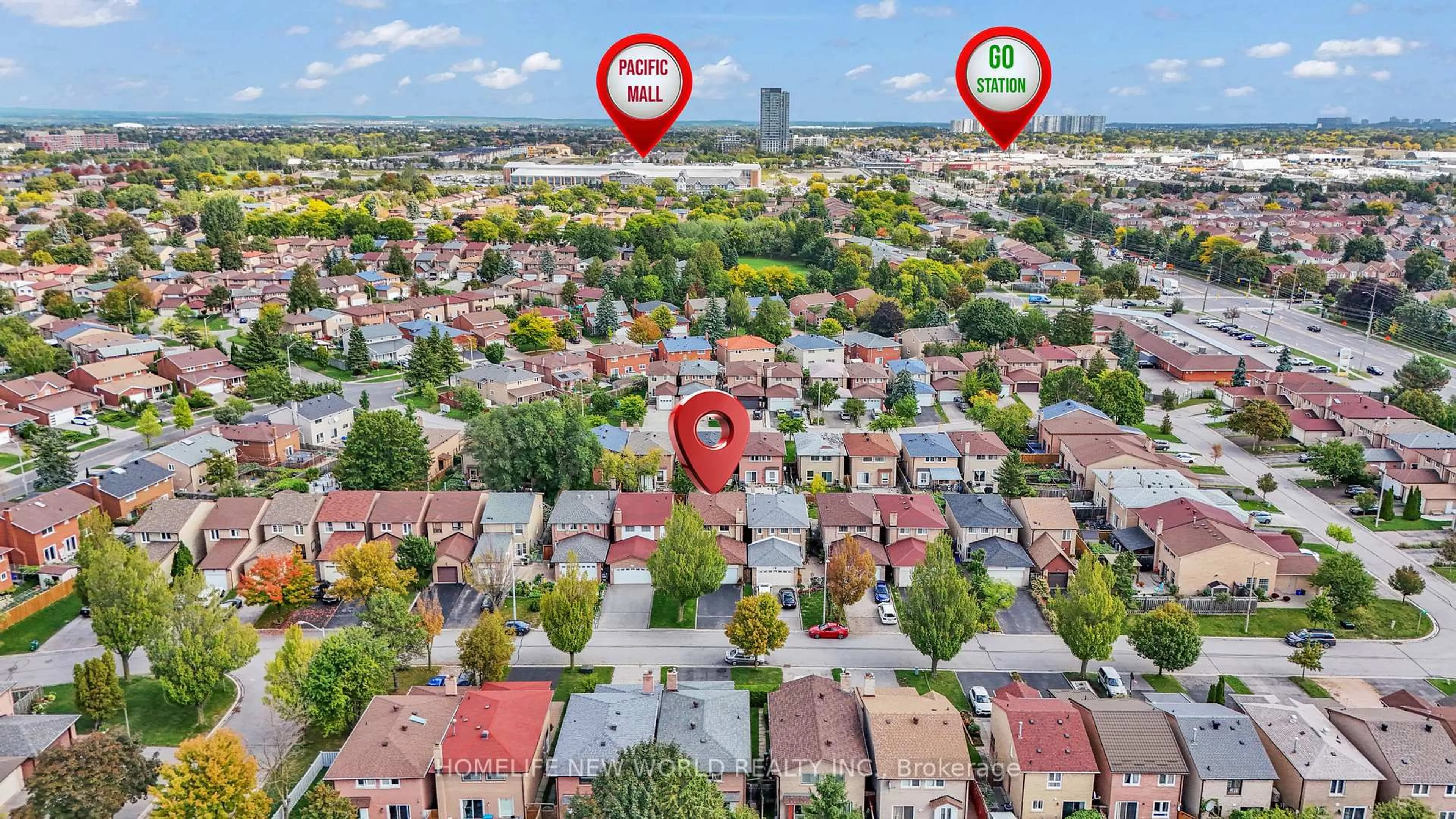 A pic from outside/outdoor area/front of a property/back of a property/a pic from drone, city buildings view from balcony for 23 Avalon Rd, Markham Ontario L3R 3P2