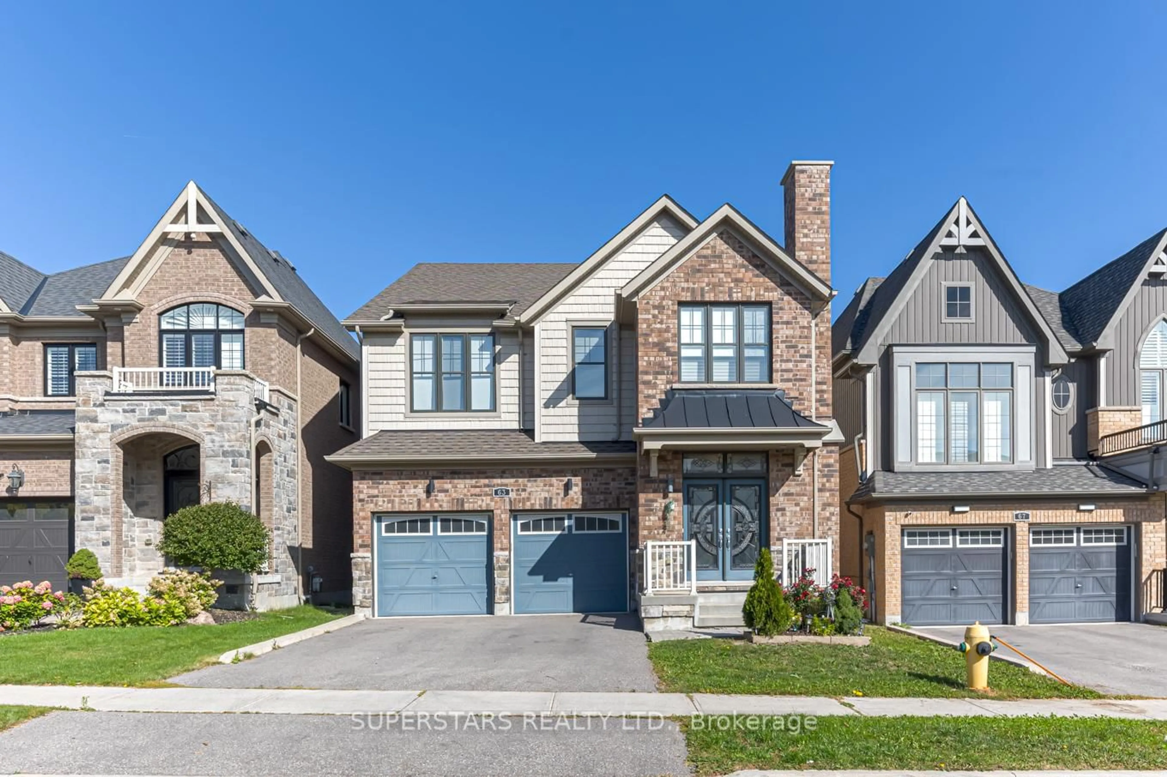 Home with brick exterior material, street for 63 Leaden Hall Dr, East Gwillimbury Ontario L9N 0R5