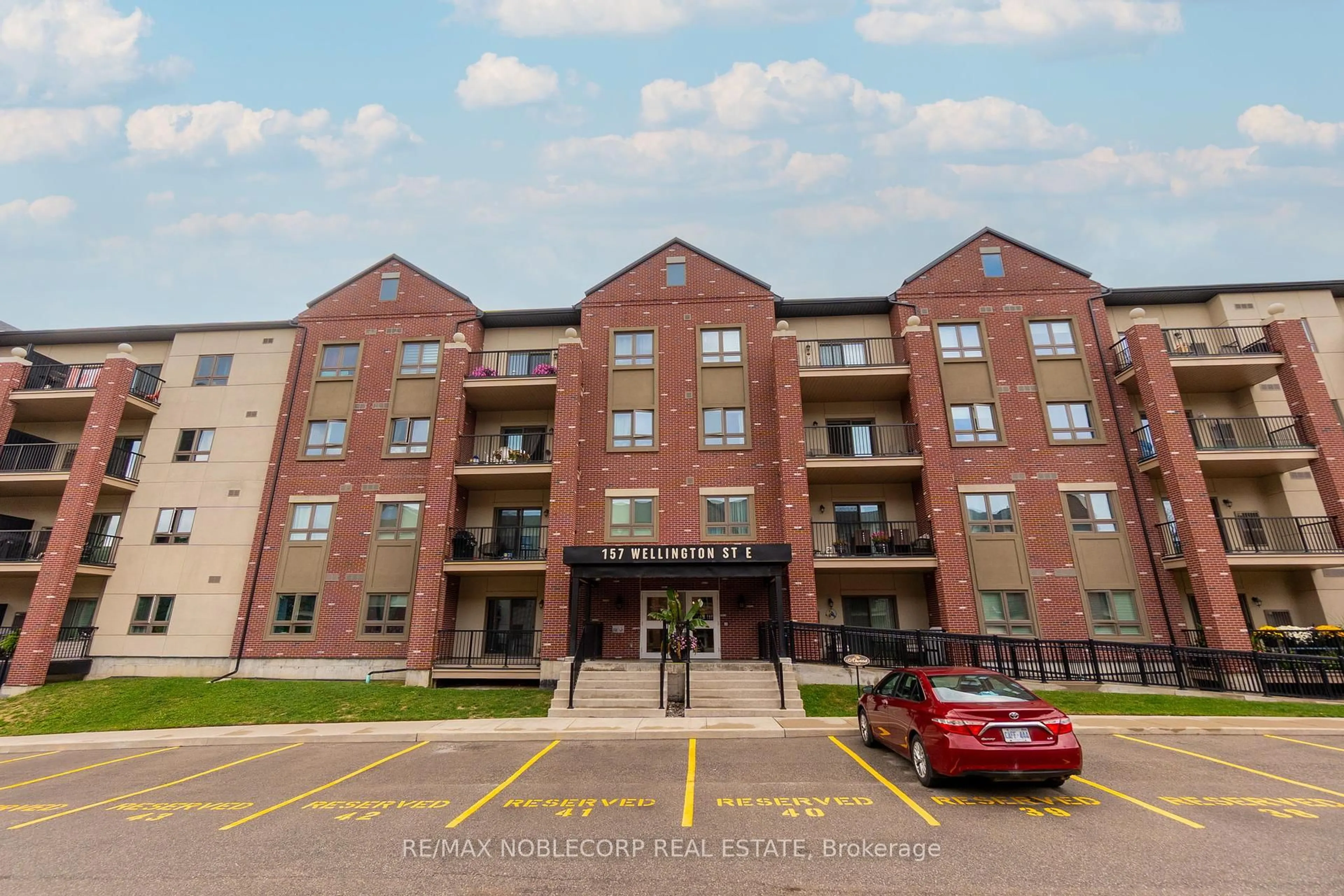 Unknown for 157 Wellington St #206, New Tecumseth Ontario L9R 0R7