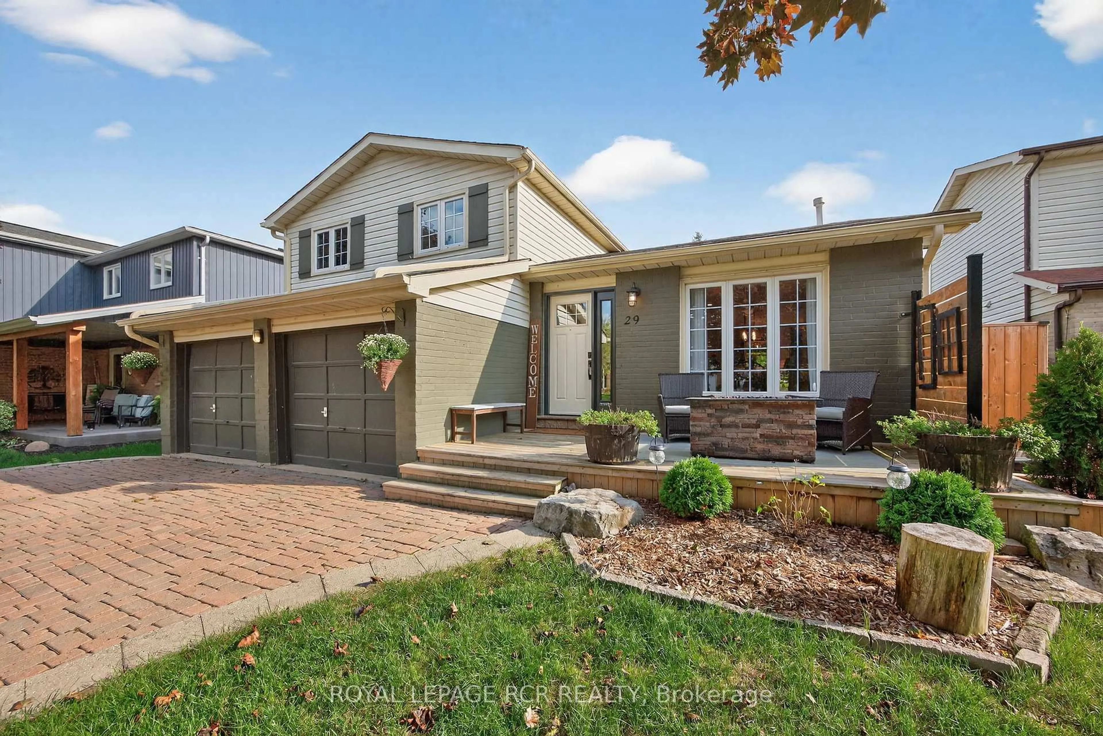Home with brick exterior material, street for 29 Fraser Ave, New Tecumseth Ontario L0G 1W0
