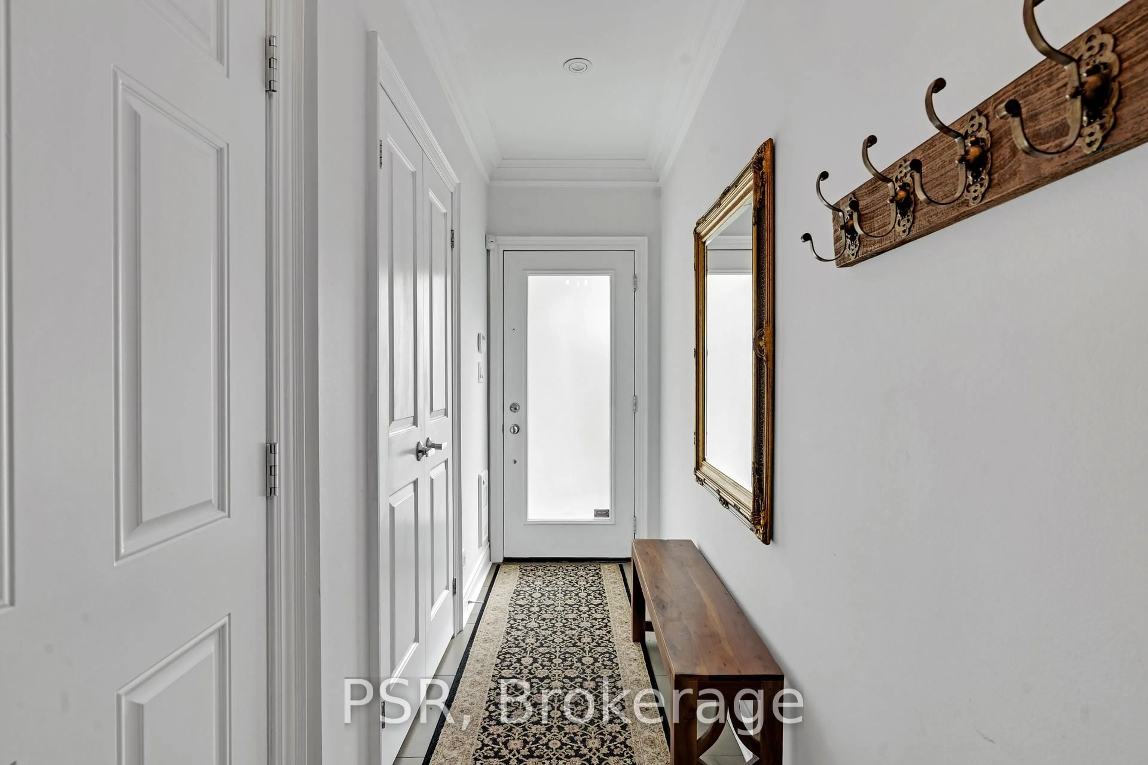 Indoor entryway for 117 Powseland Cres #50, Vaughan Ontario L4L 0C5