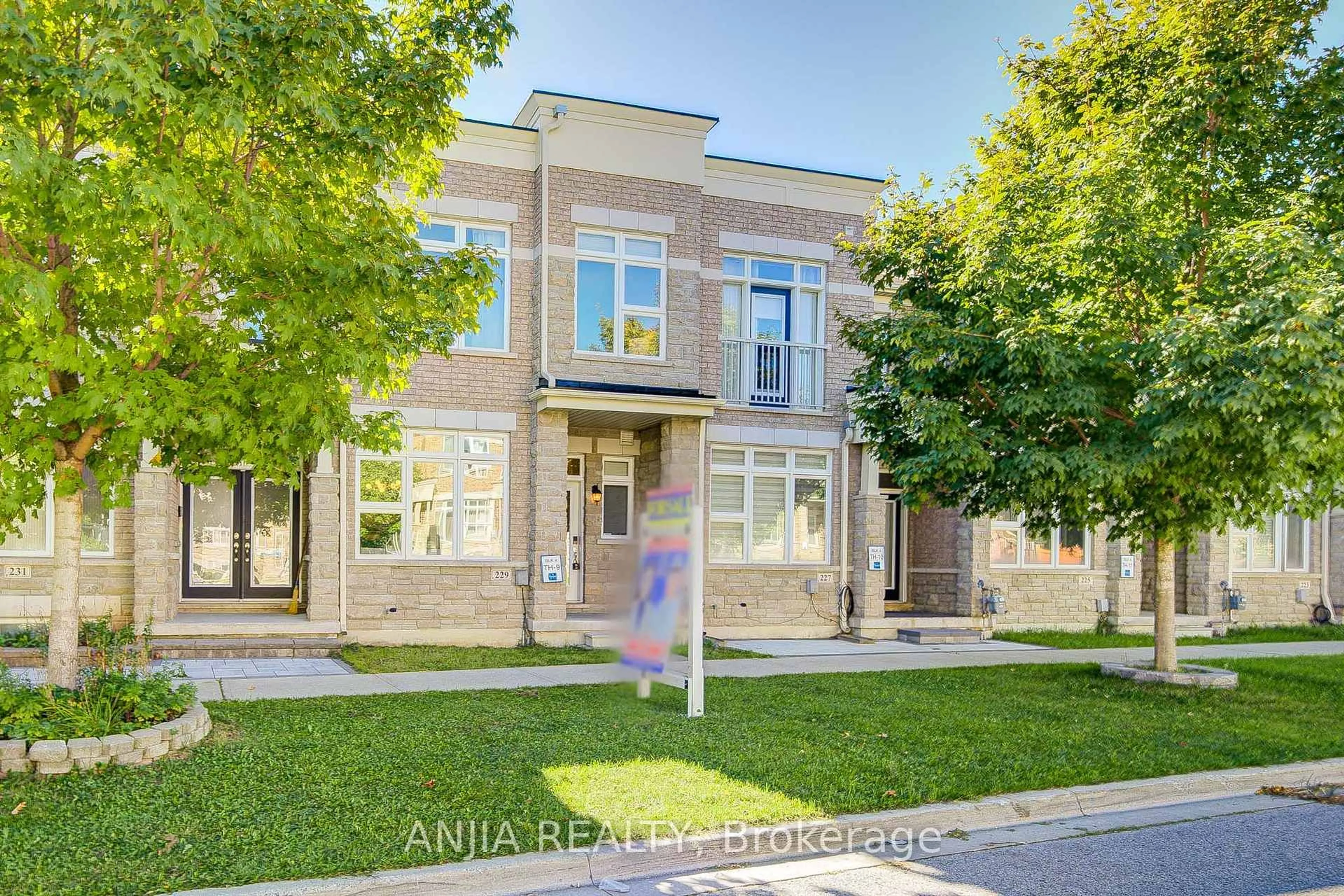 Home with brick exterior material, street for 229 South Unionville Ave, Markham Ontario L3R 5S6