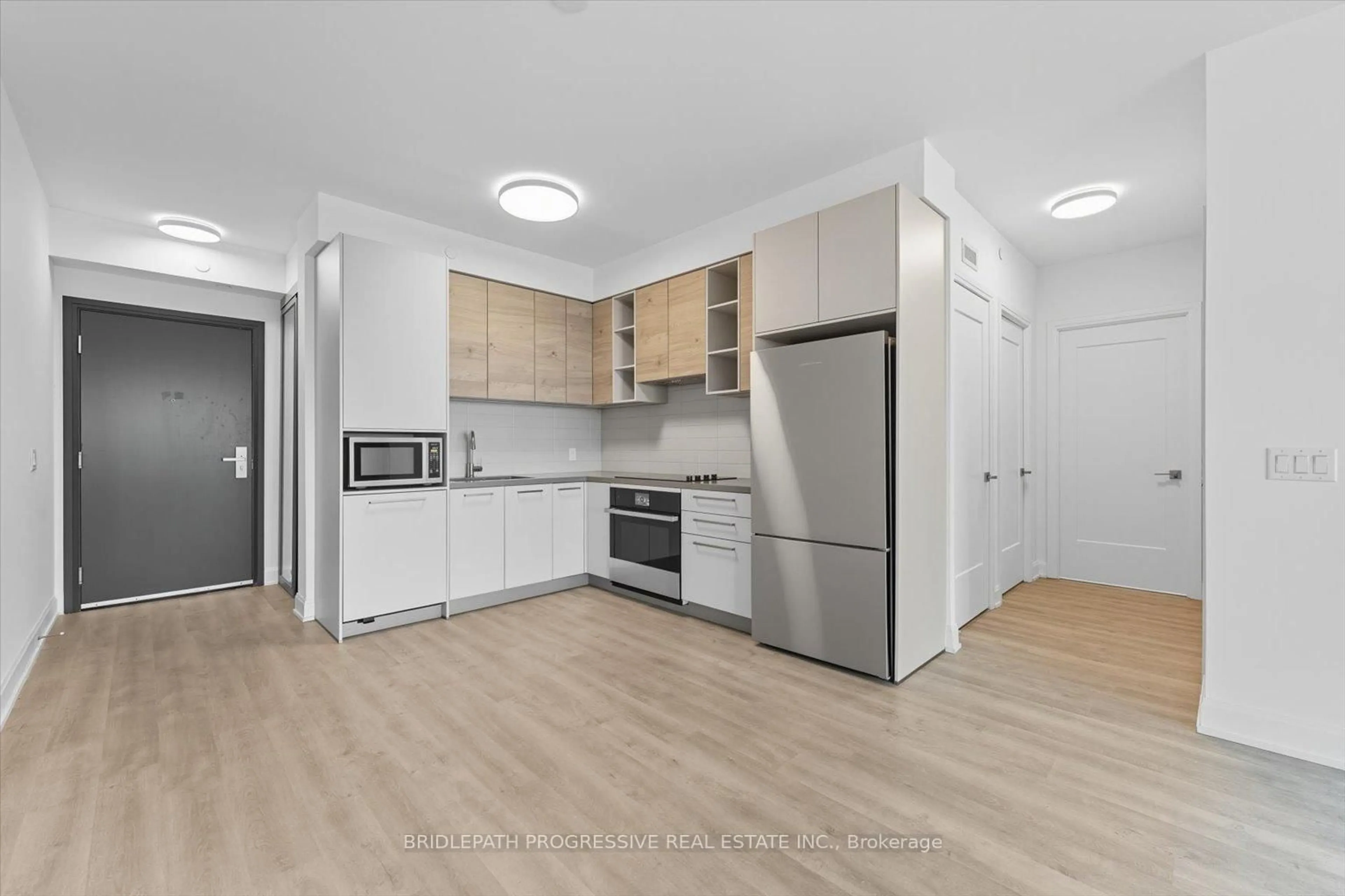 Standard kitchen, unknown for 38 Gandhi Lane #3212, Markham Ontario L3T 0G9