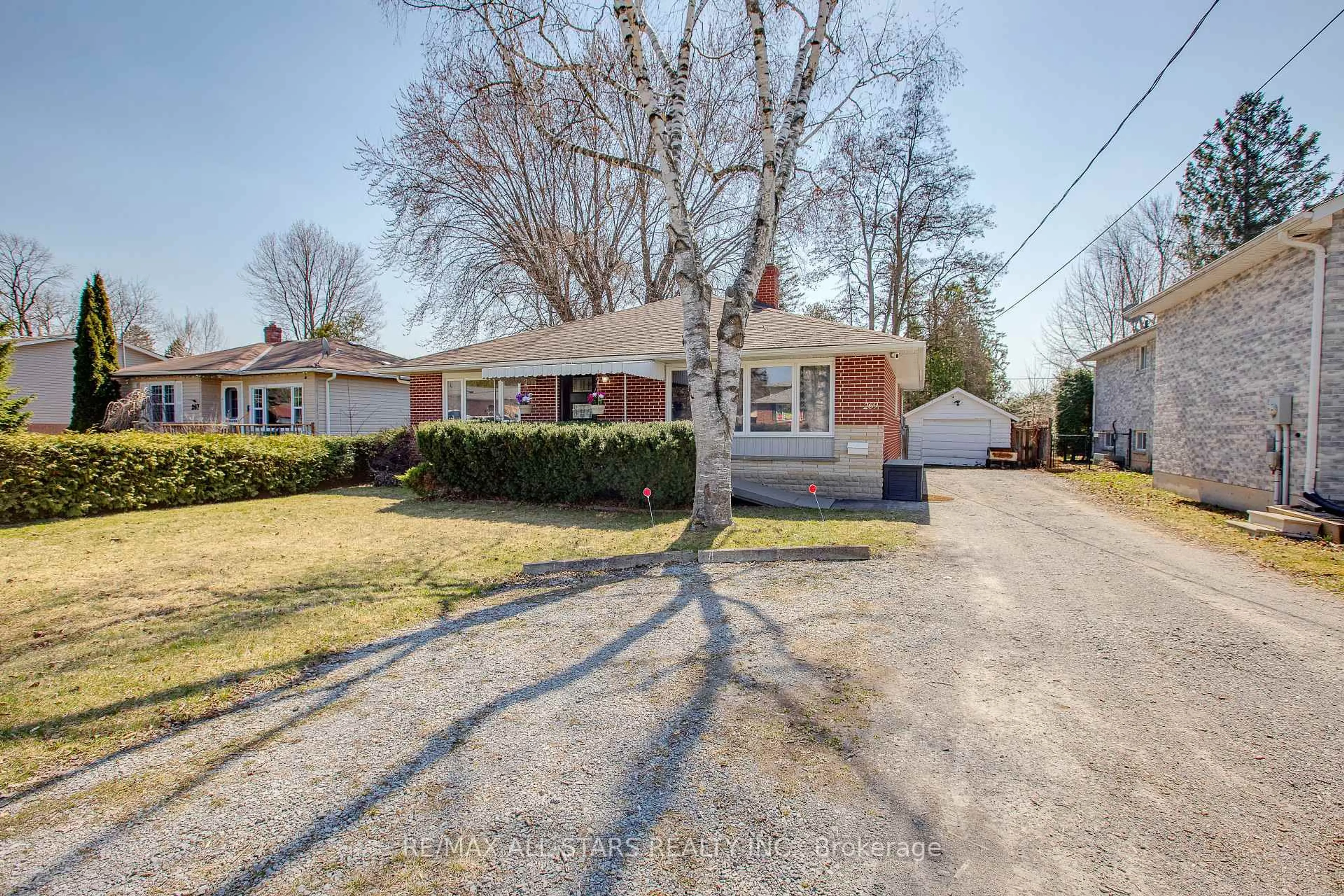 Unknown for 269 Rayners Rd, Georgina Ontario L4P 1G5