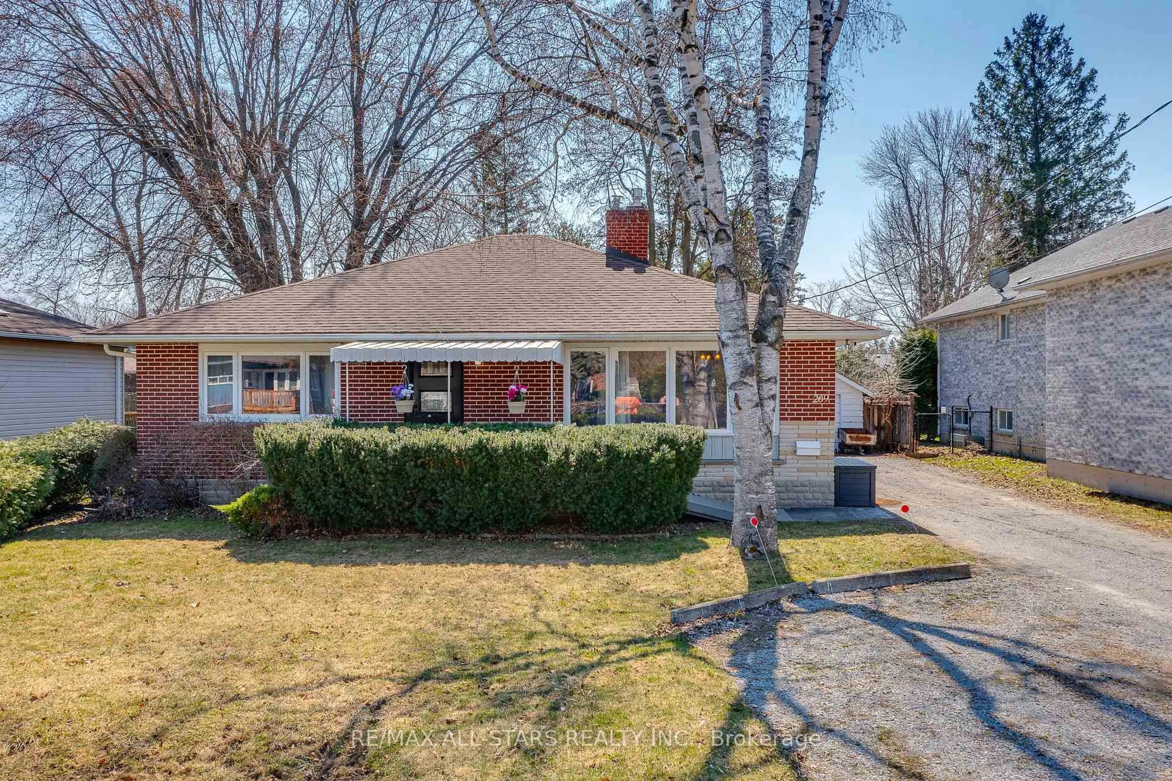 Home with brick exterior material, street for 269 Rayners Rd, Georgina Ontario L4P 1G5