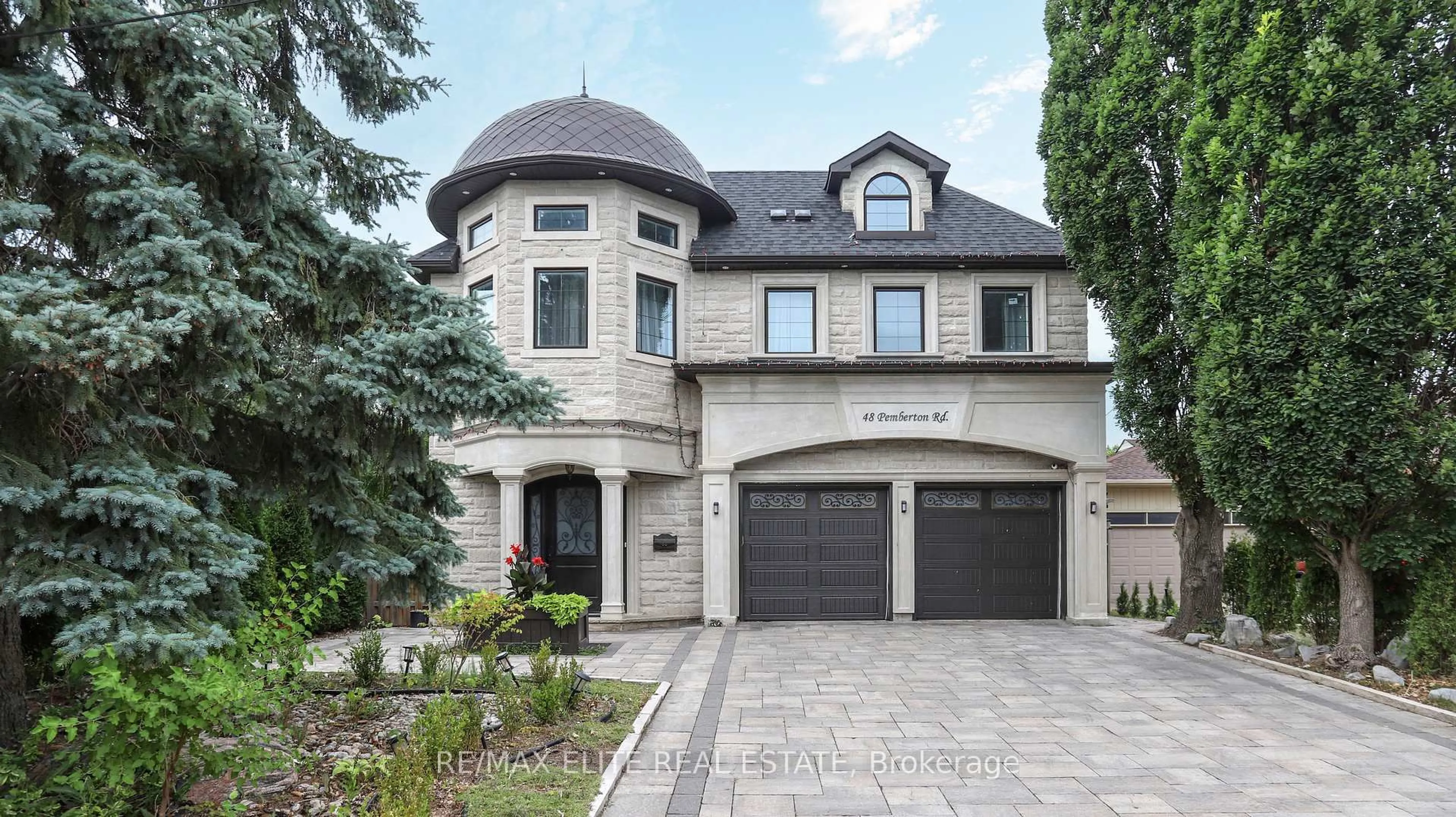 Home with brick exterior material, street for 48 Pemberton Rd, Richmond Hill Ontario L4C 3T4