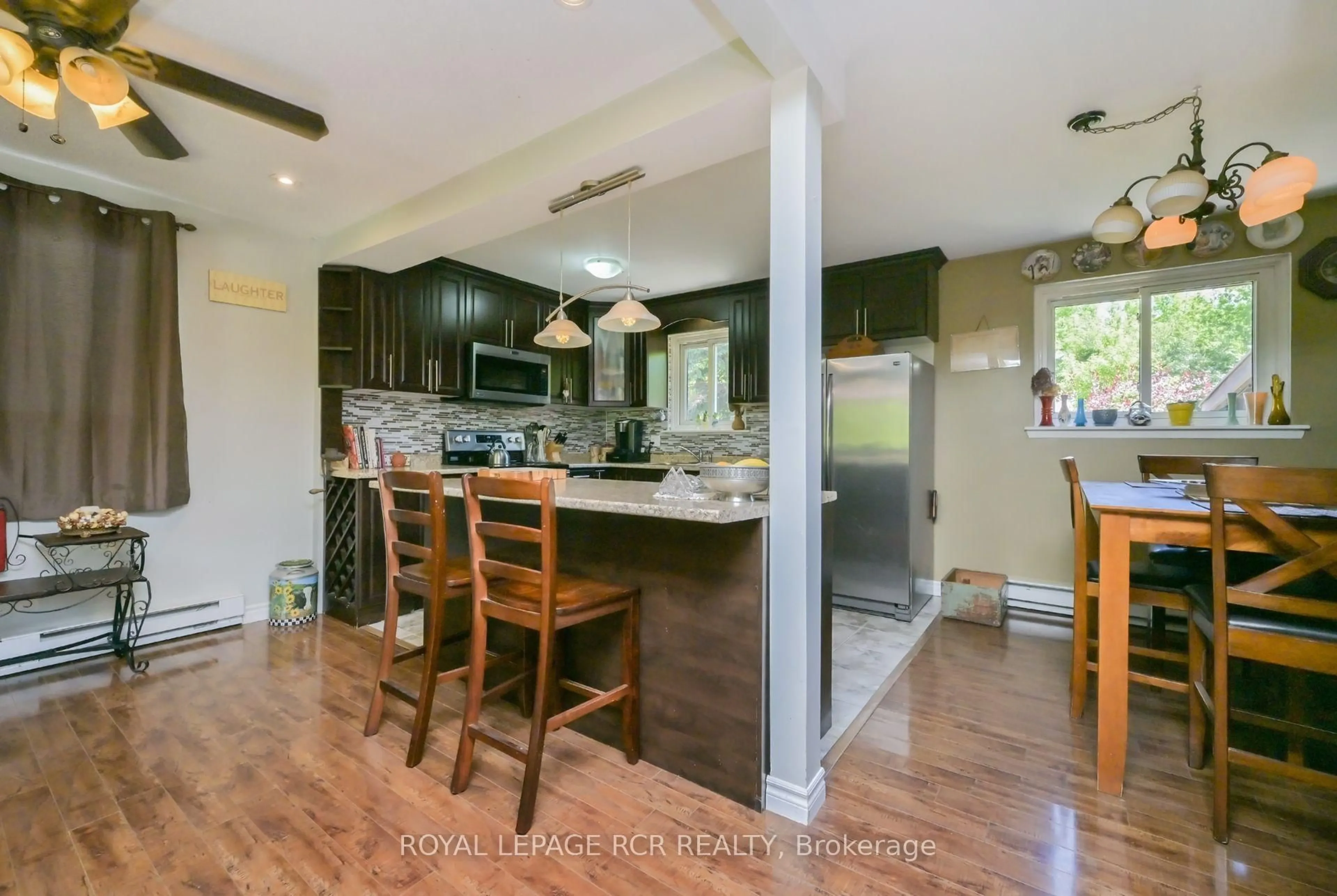 Open concept kitchen, unknown for 17 Jamieson Dr, Adjala-Tosorontio Ontario L0N 1R0