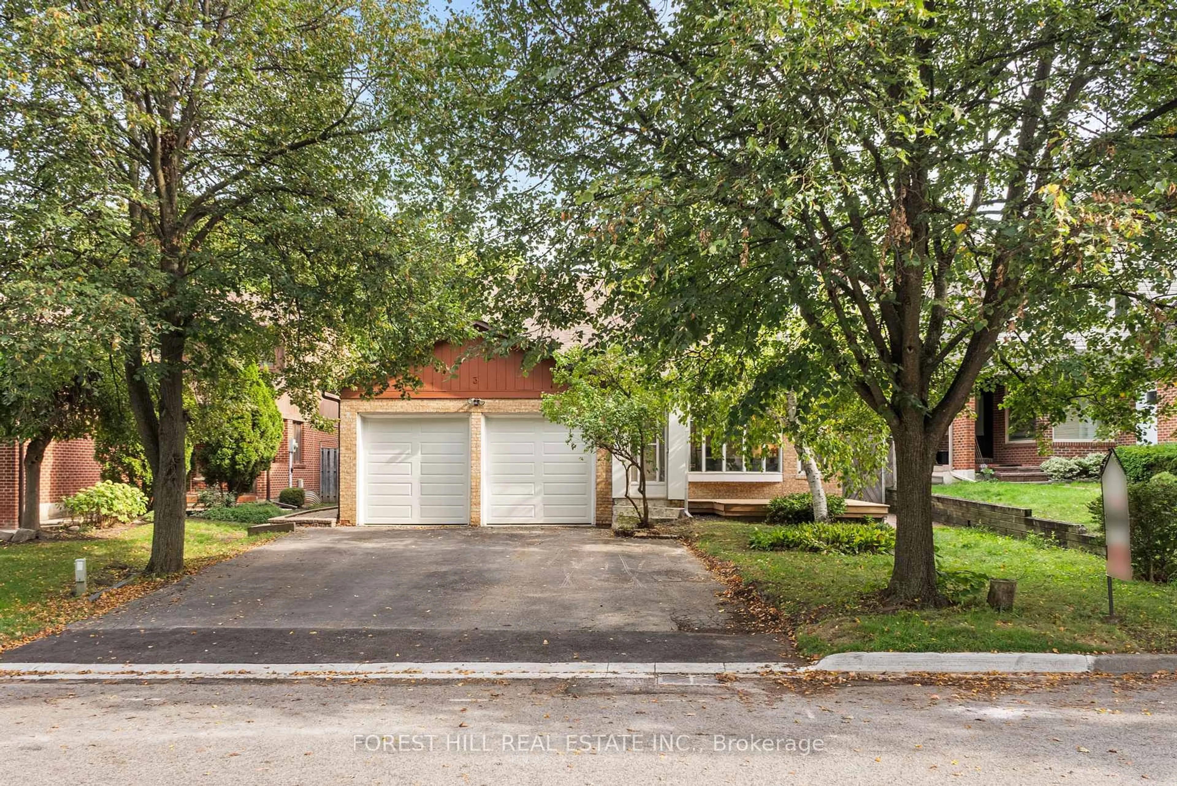 Home with brick exterior material, street for 3 Saunders Lane, Markham Ontario L3T 5K3