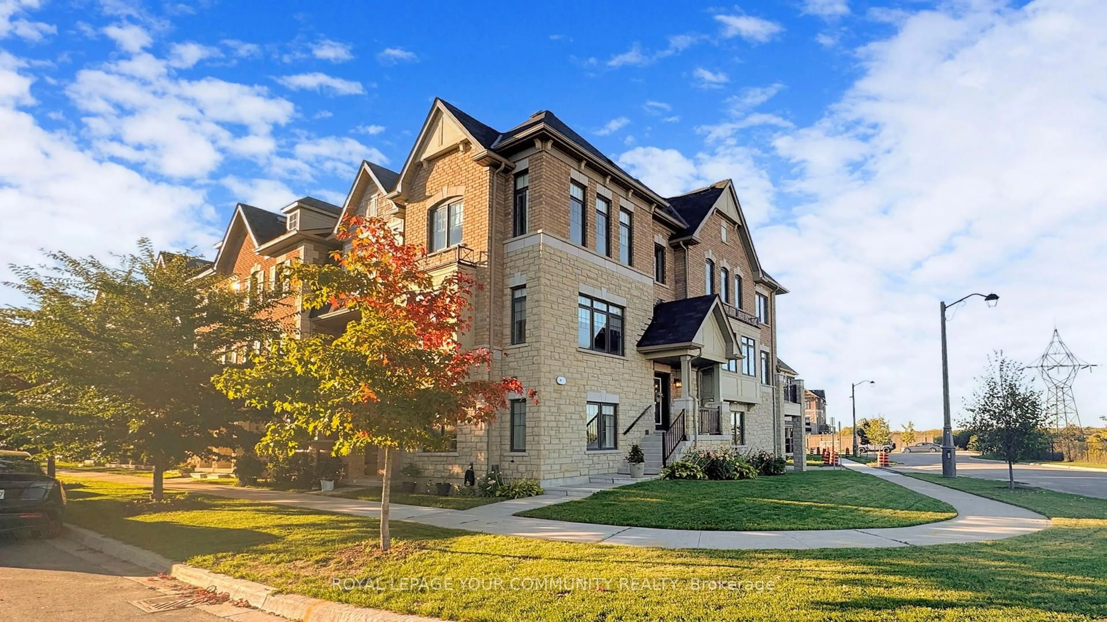 Unknown for 32 Delft Dr, Markham Ontario L6C 0Z1