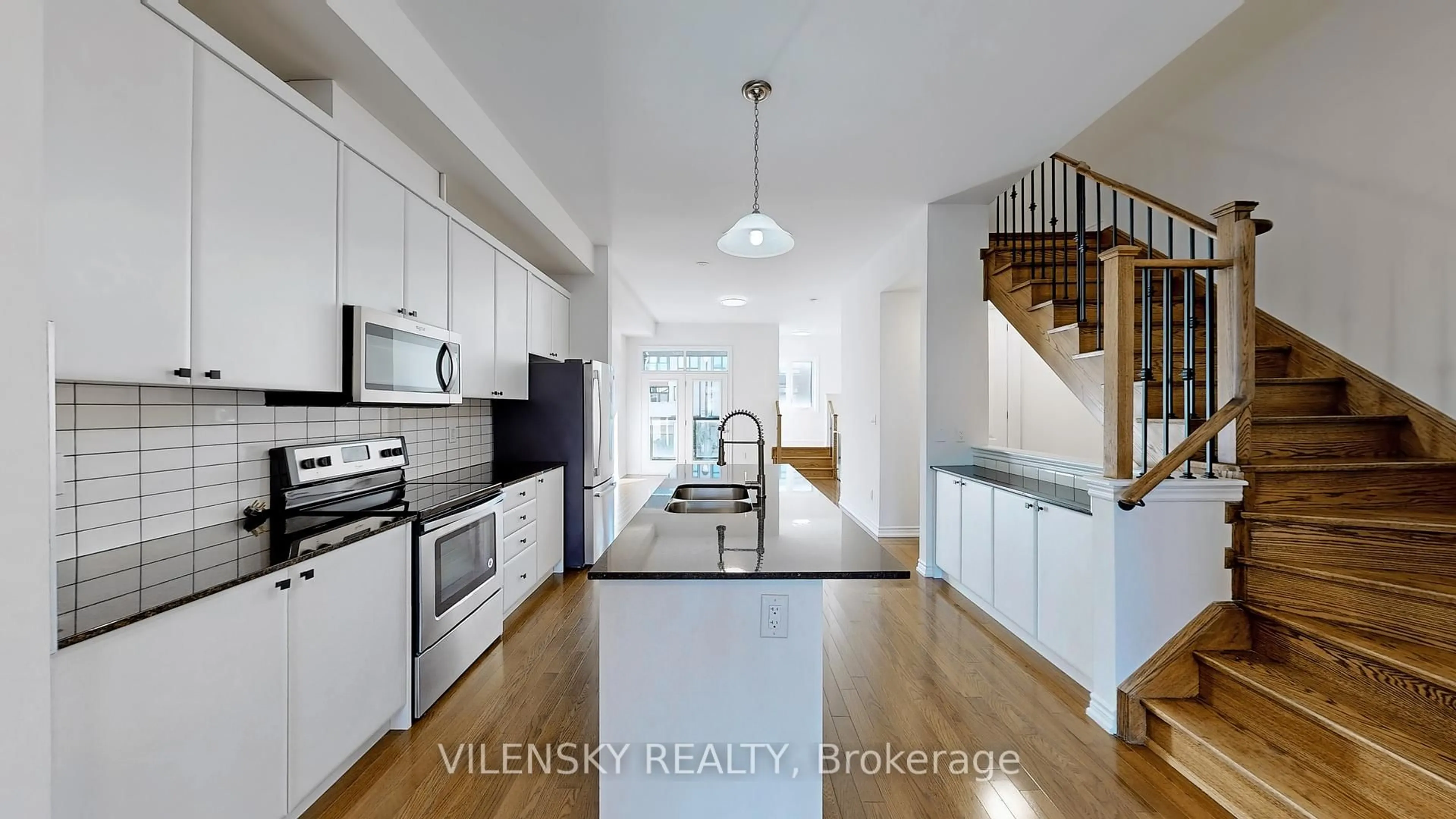 Open concept kitchen, unknown for 119 Golden Tr, Vaughan Ontario L6A 4J5