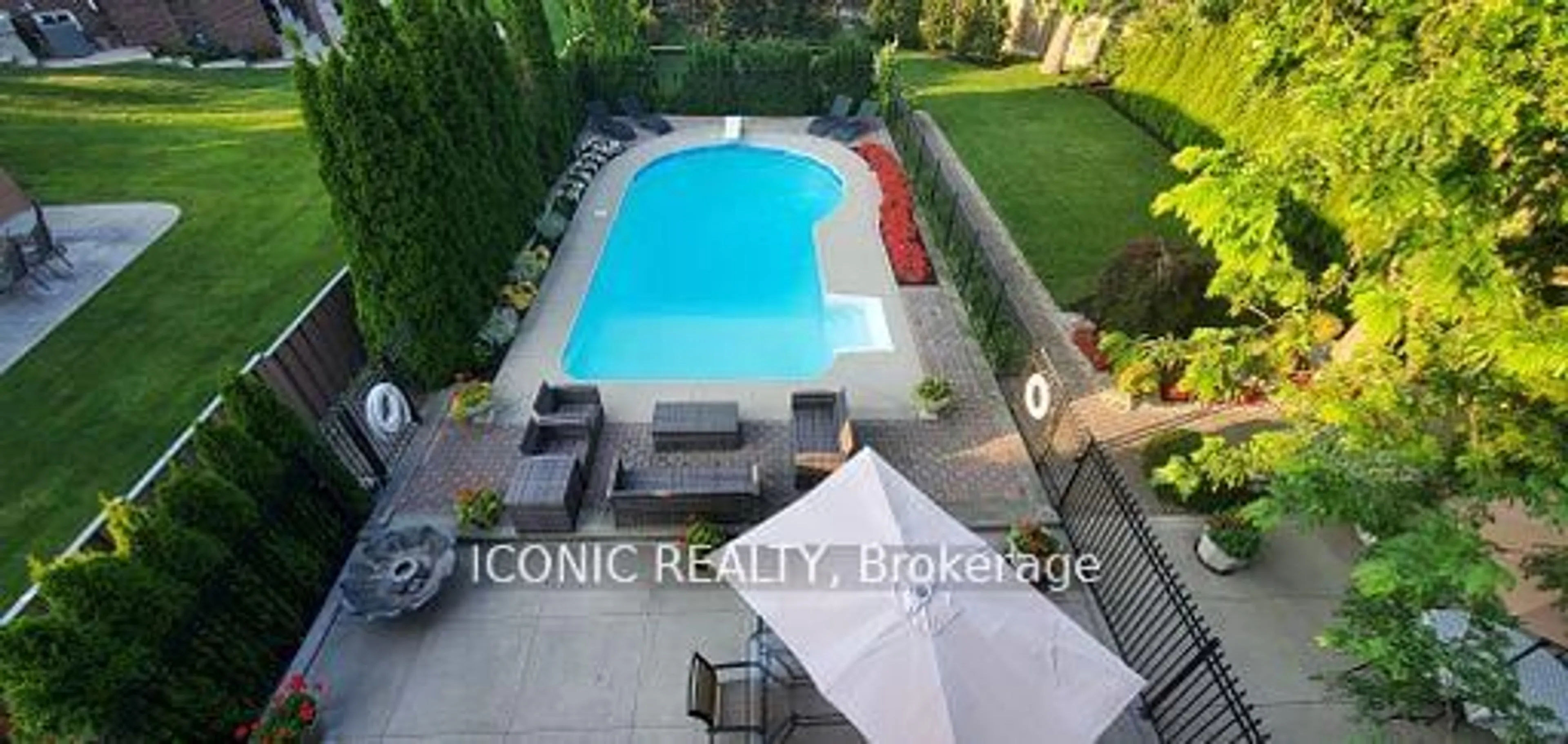 Pool for 44 Wigwoss Dr, Vaughan Ontario L4L 2P8