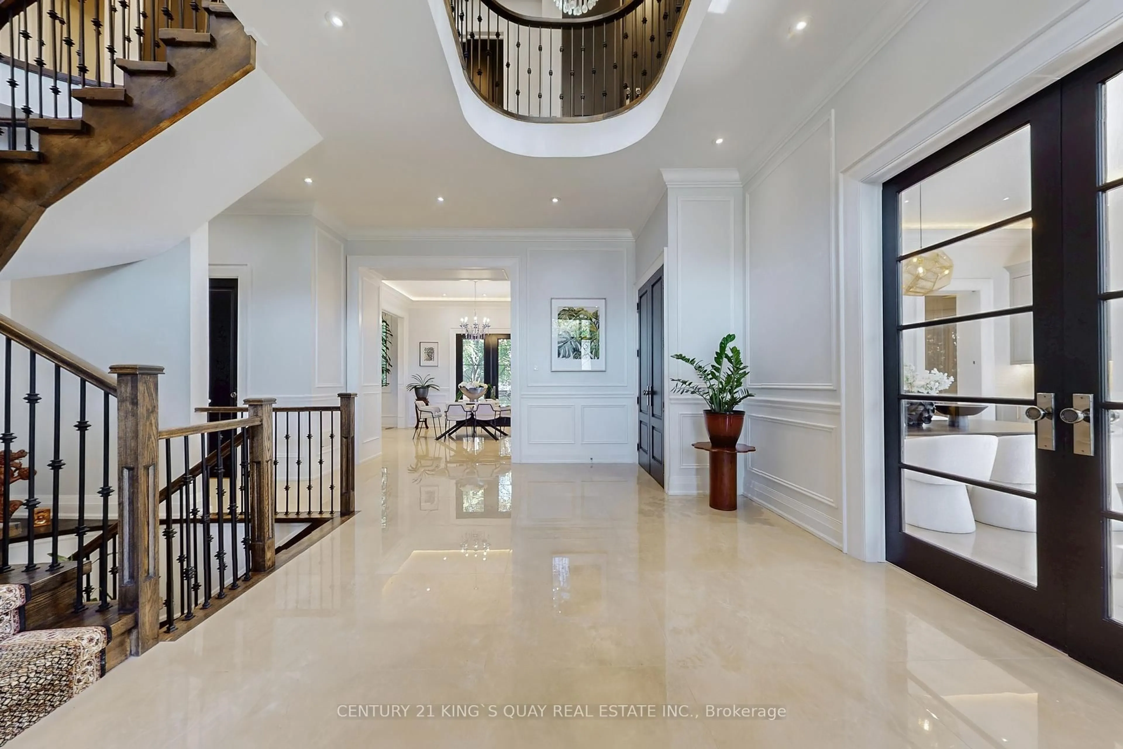 Indoor foyer for 19 Blyth St, Richmond Hill Ontario L4E 2Y2
