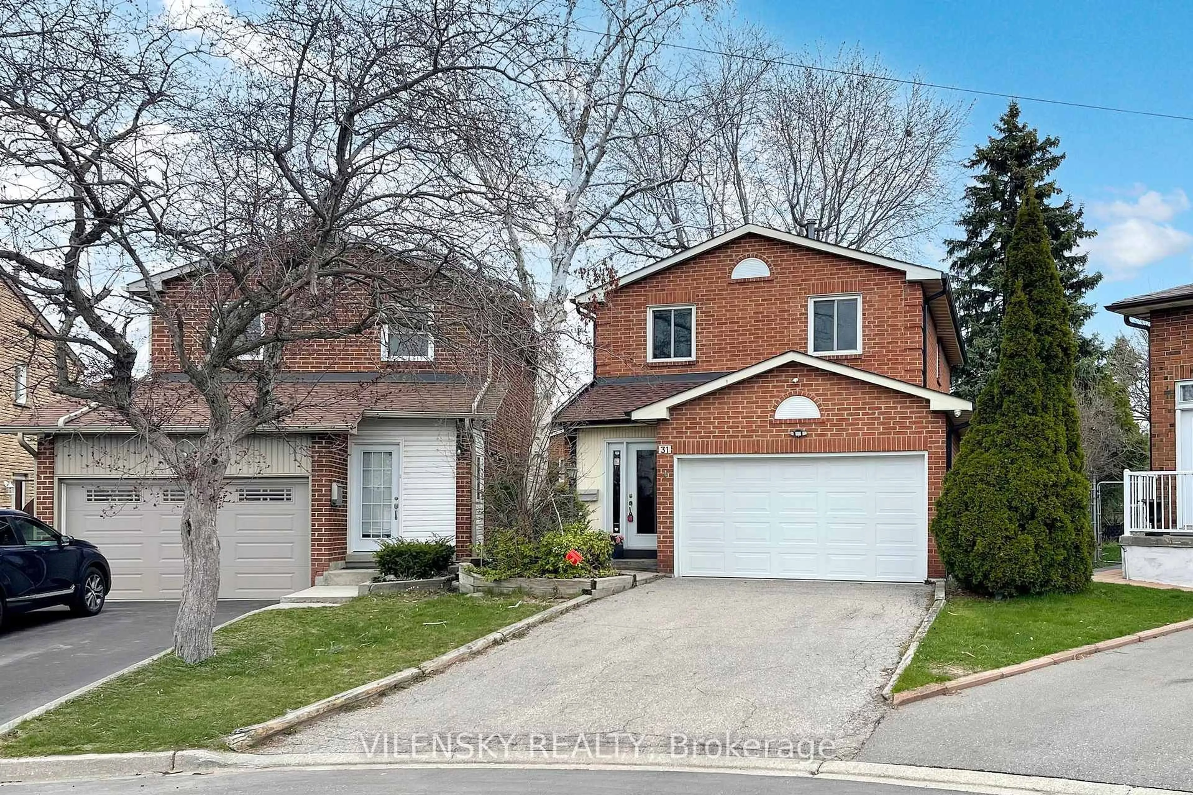 Home with brick exterior material, street for 31 Royal Colwood Crt, Vaughan Ontario L4K 2J3