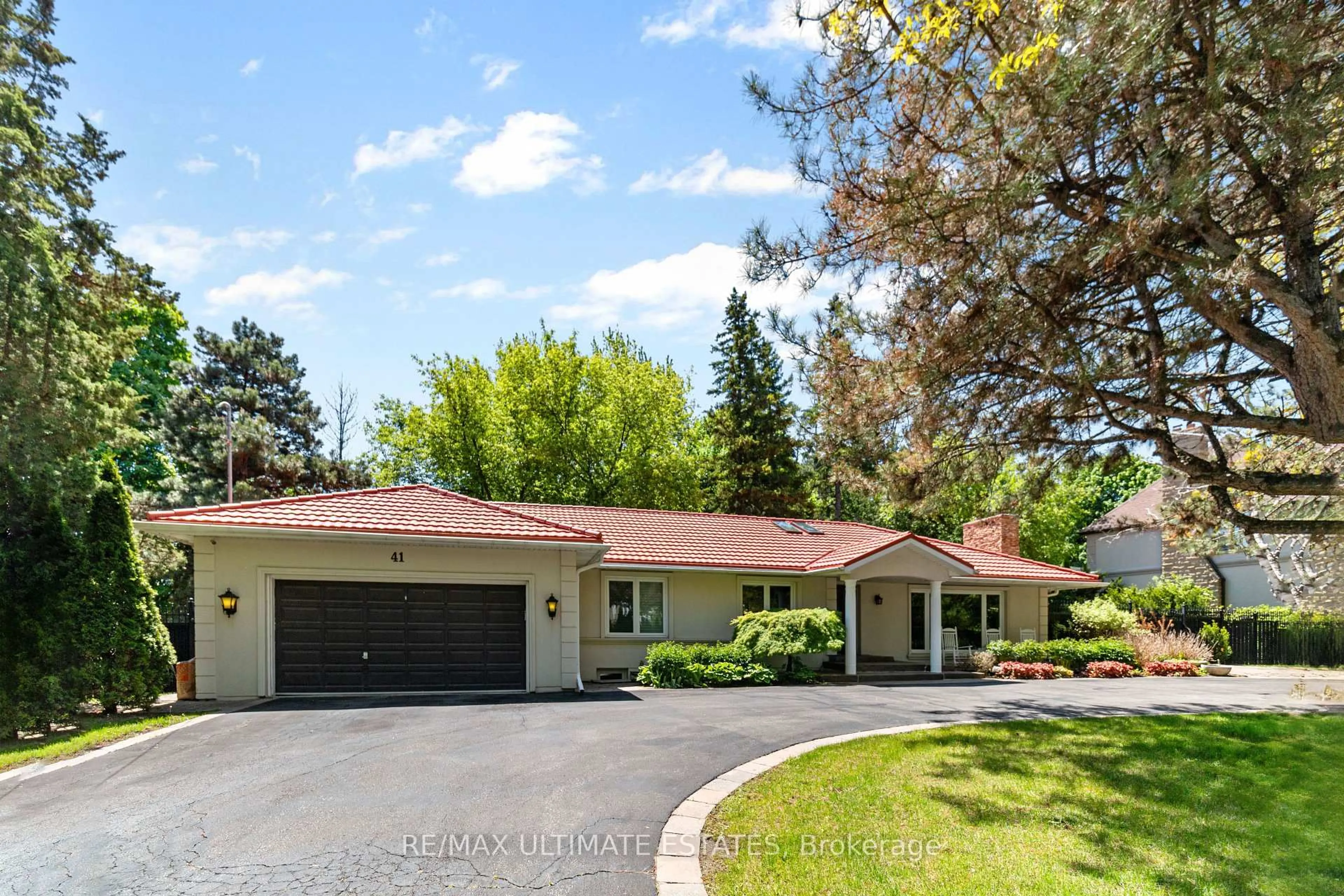 Unknown for 41 Thornridge Dr, Vaughan Ontario L4J 1C7