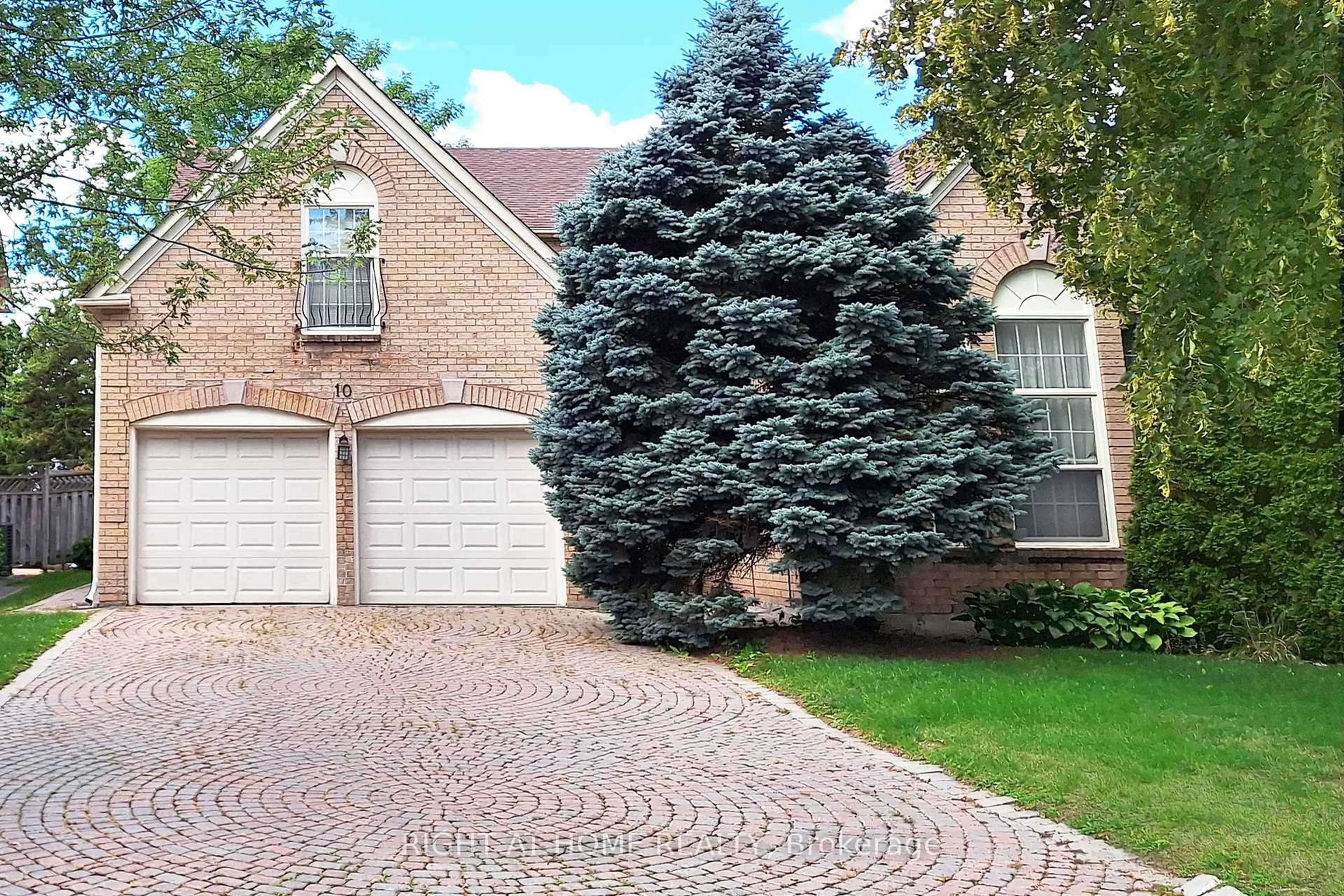 Home with brick exterior material, street for 10 Millstone Crt, Markham Ontario L3R 7L9