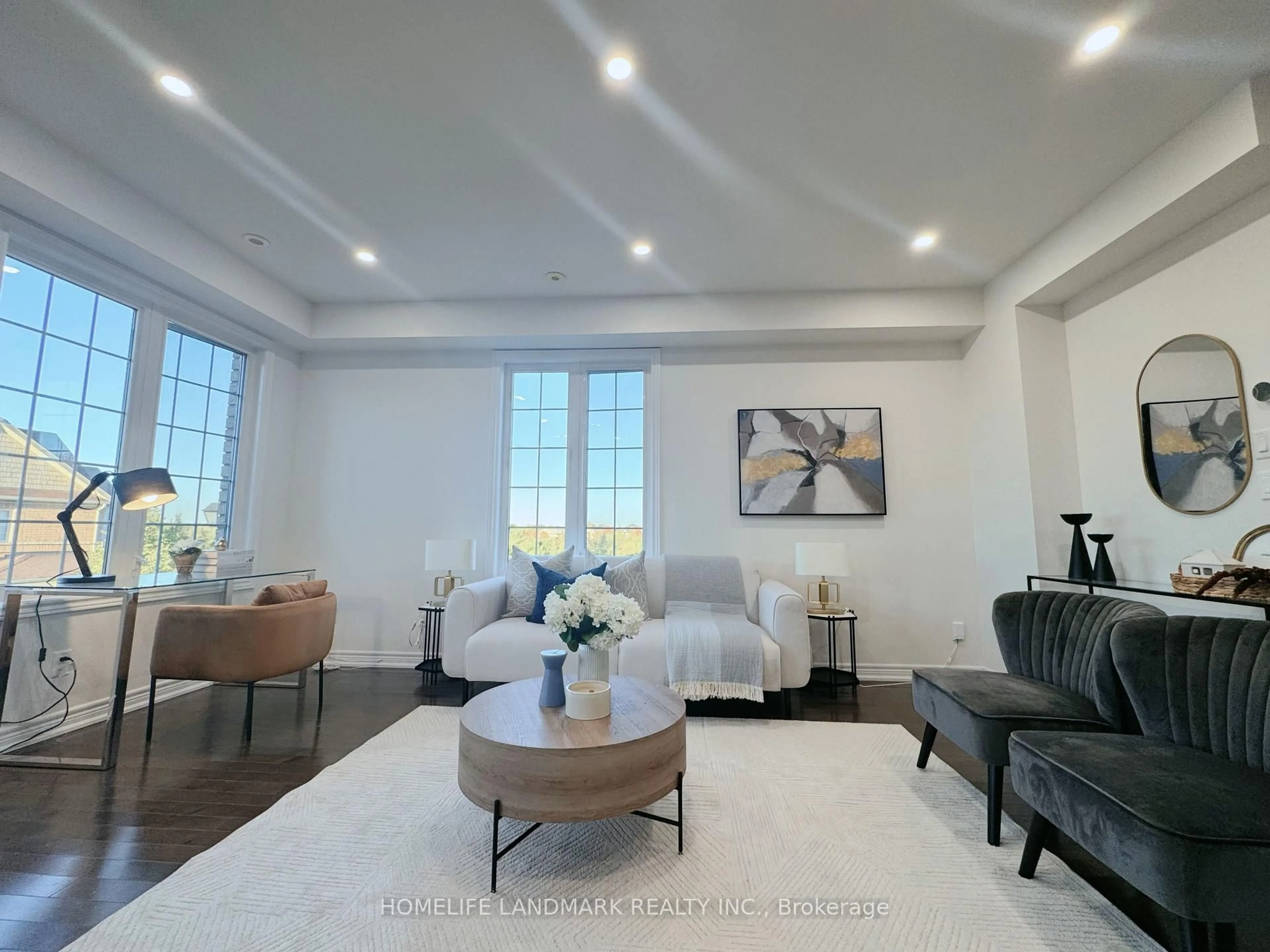 Living room with furniture, unknown for 1 Garden Trail Rd, Markham Ontario L6B 0T4