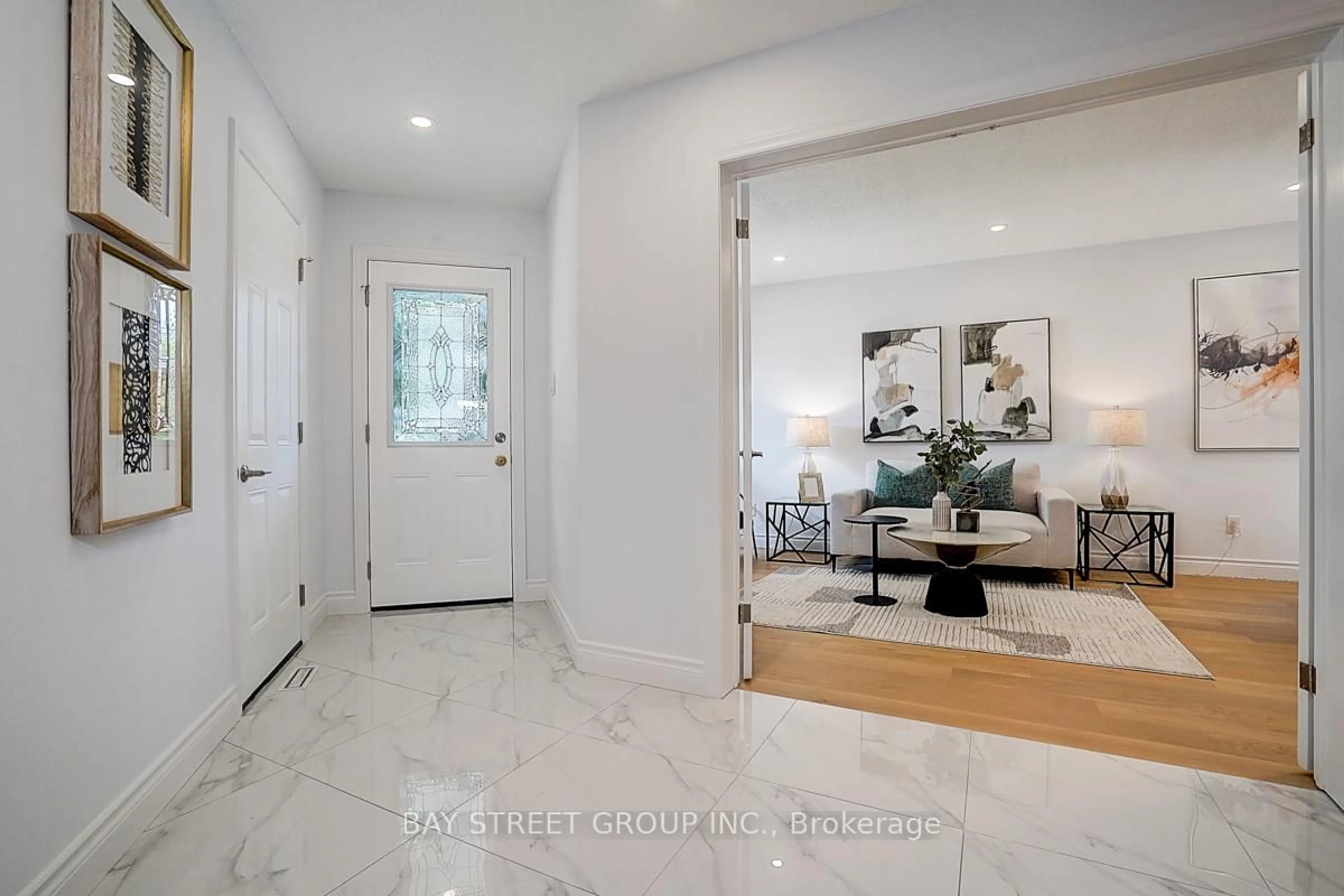 Indoor entryway for 67 Kyla Cres, Markham Ontario L3S 2Y4