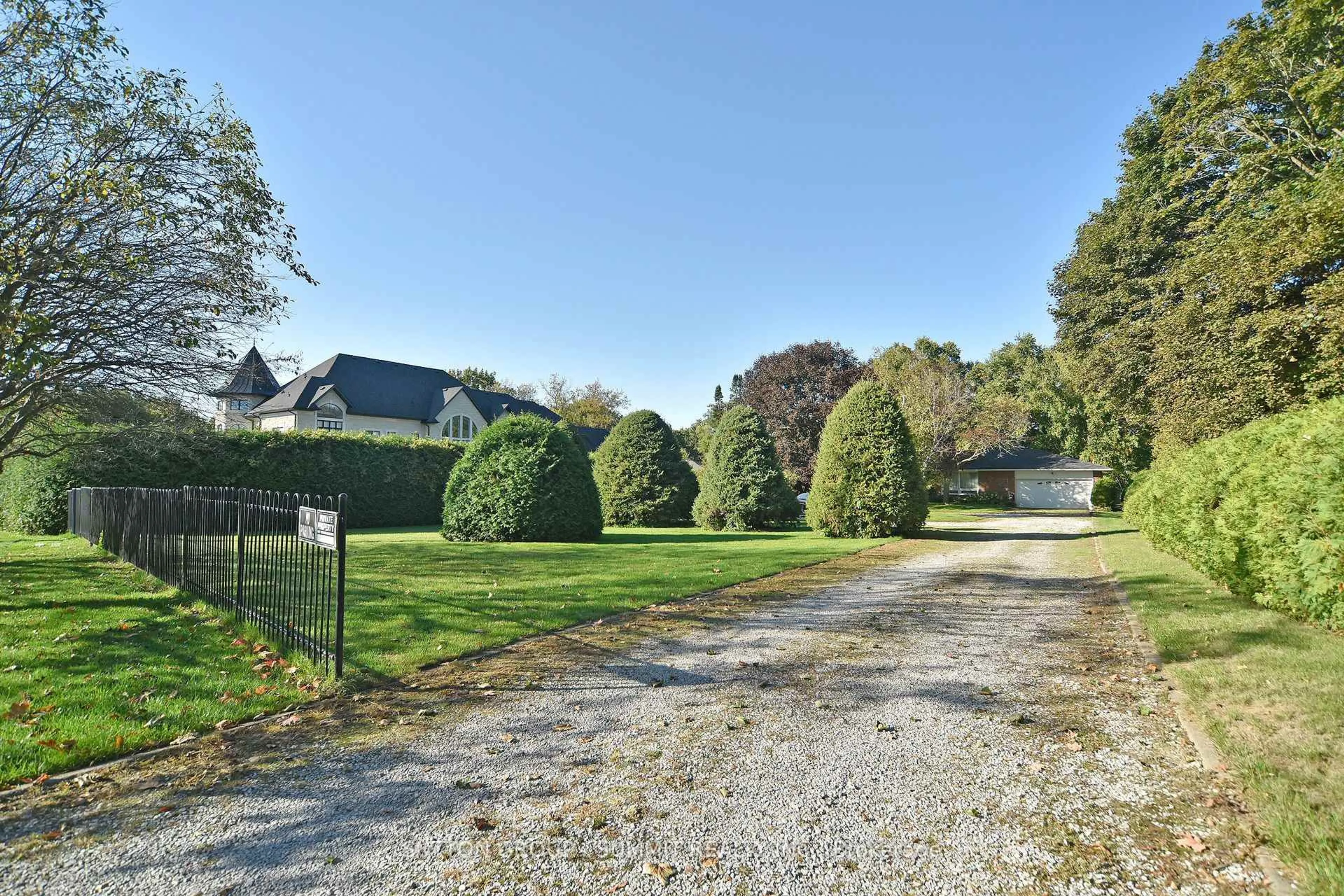A pic from outside/outdoor area/front of a property/back of a property/a pic from drone, street for 7658 NINTH Line, Markham Ontario L6B 1A8