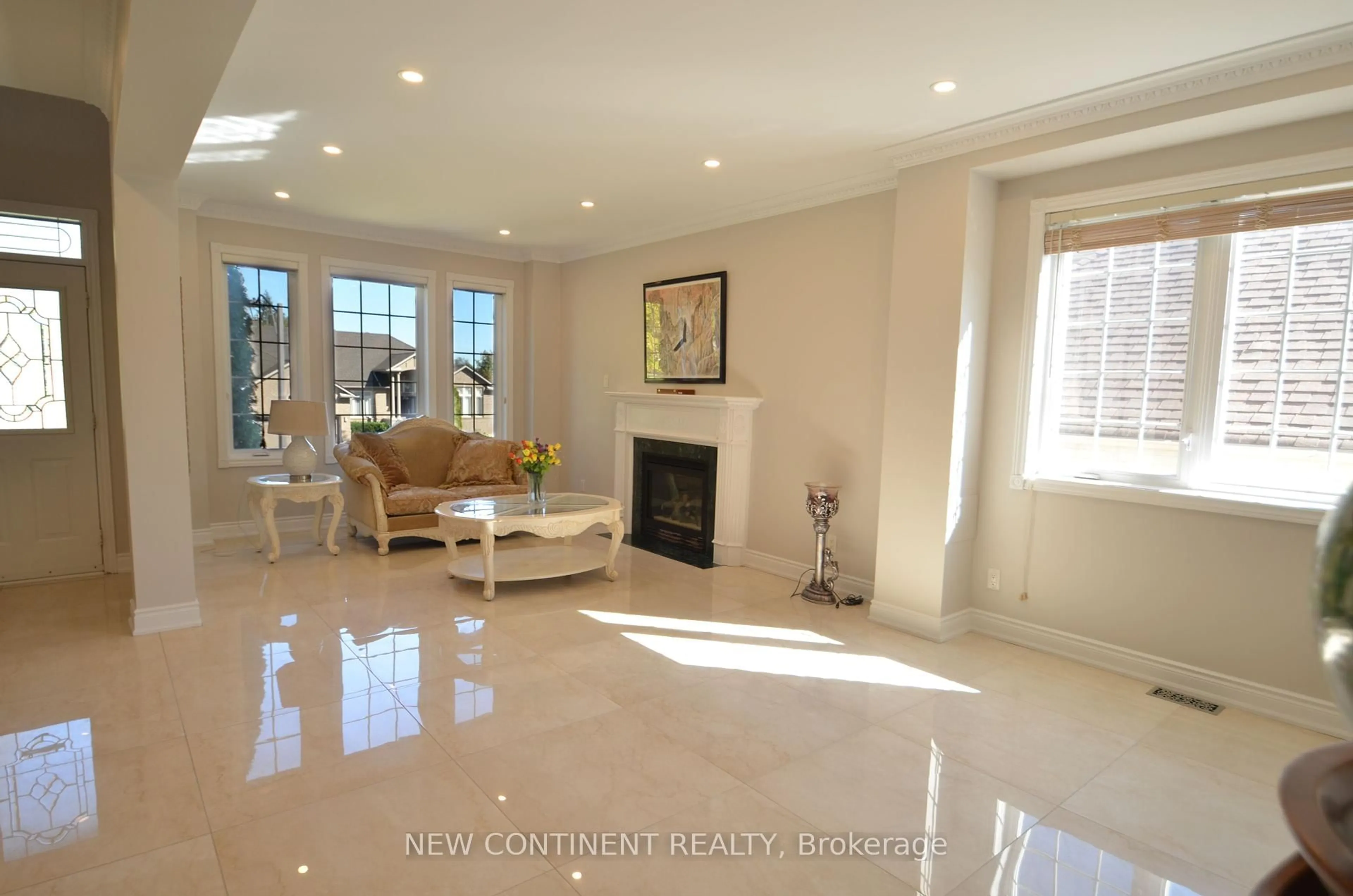 Unknown for 22 Appalachian Rd, Vaughan Ontario L6A 2V9