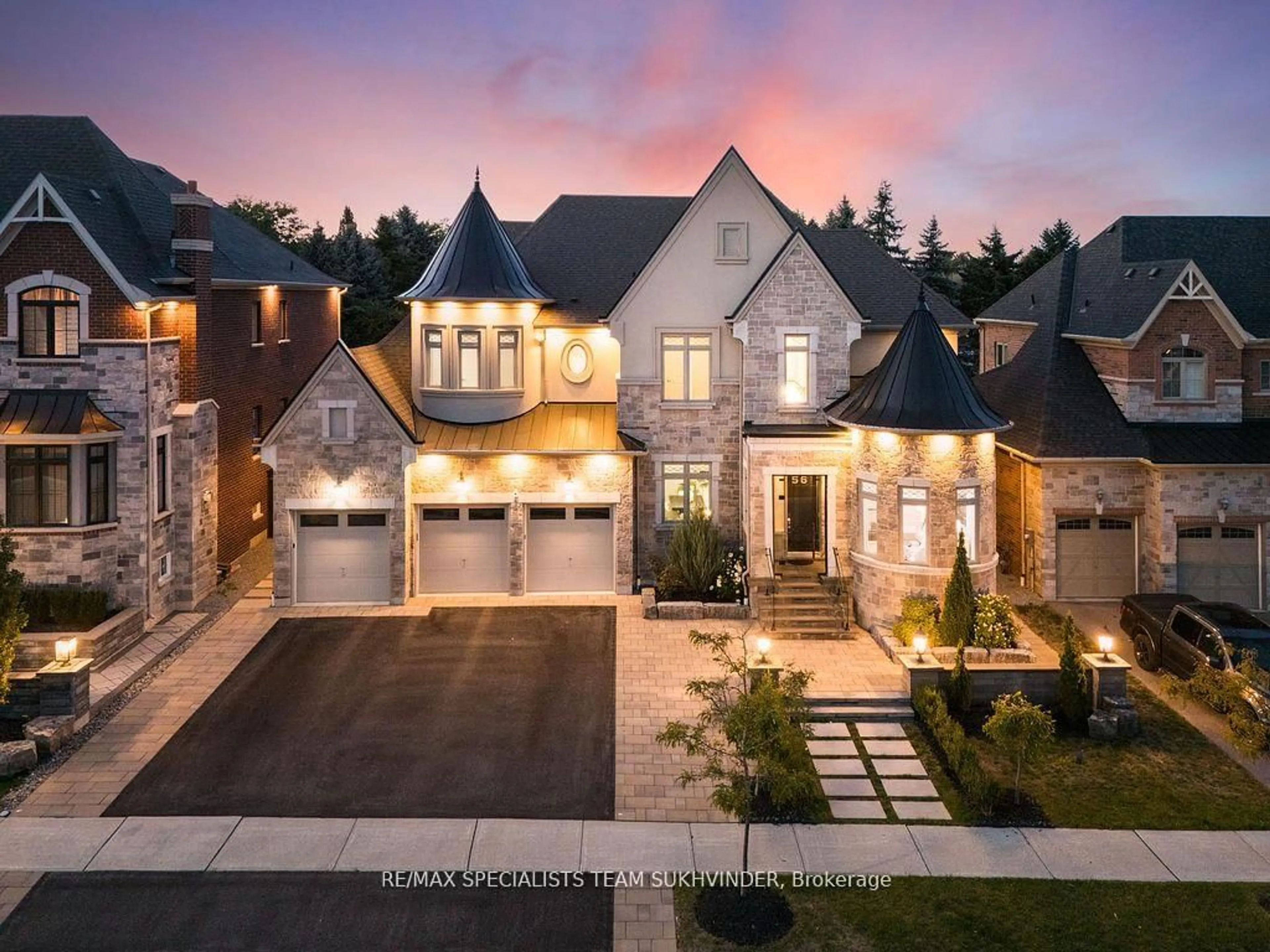 Home with brick exterior material, street for 56 Taurus Cres, East Gwillimbury Ontario L9N 0P9