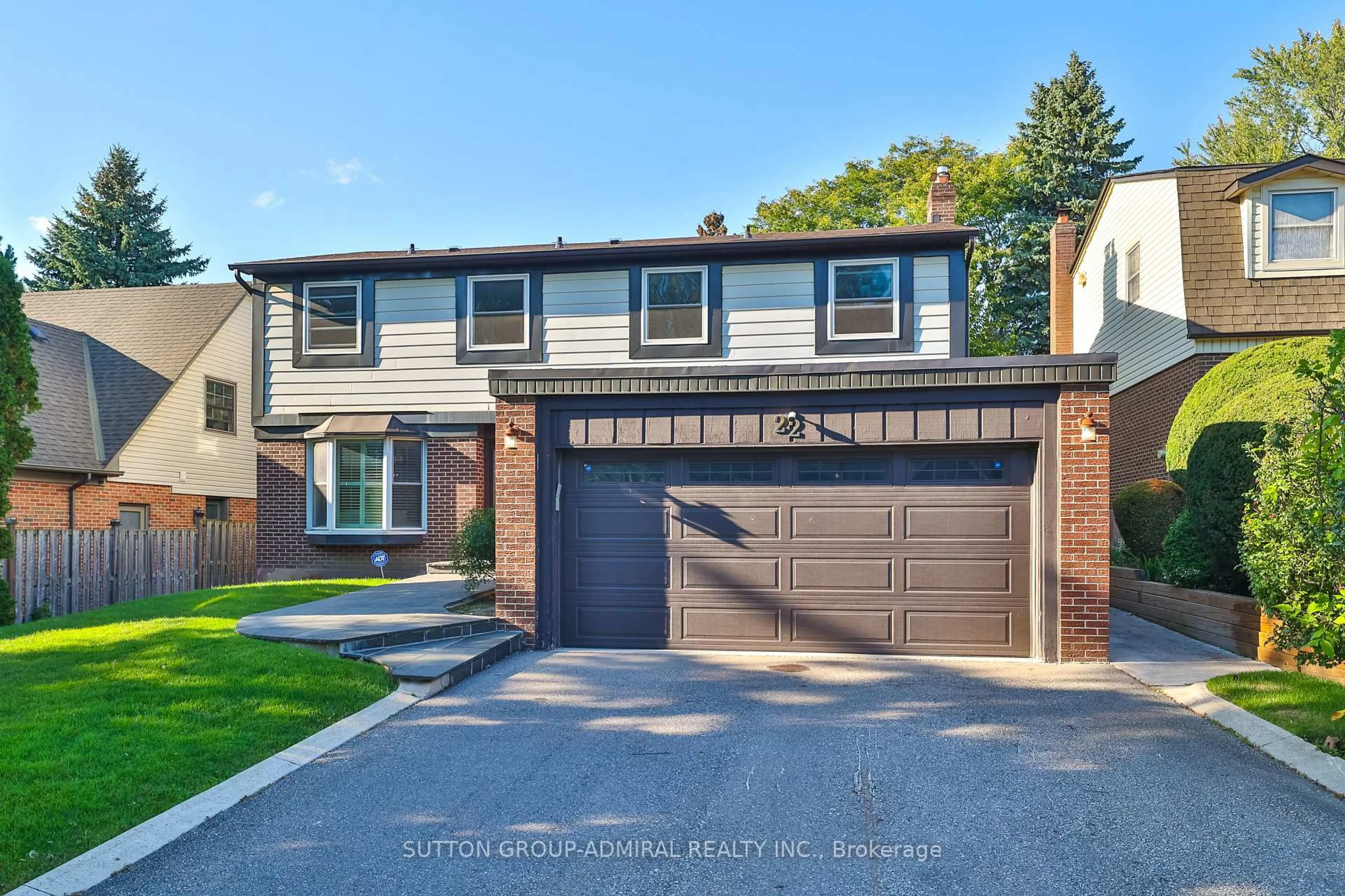 Home with brick exterior material, street for 22 Cobblestone Dr, Markham Ontario L3T 4E4