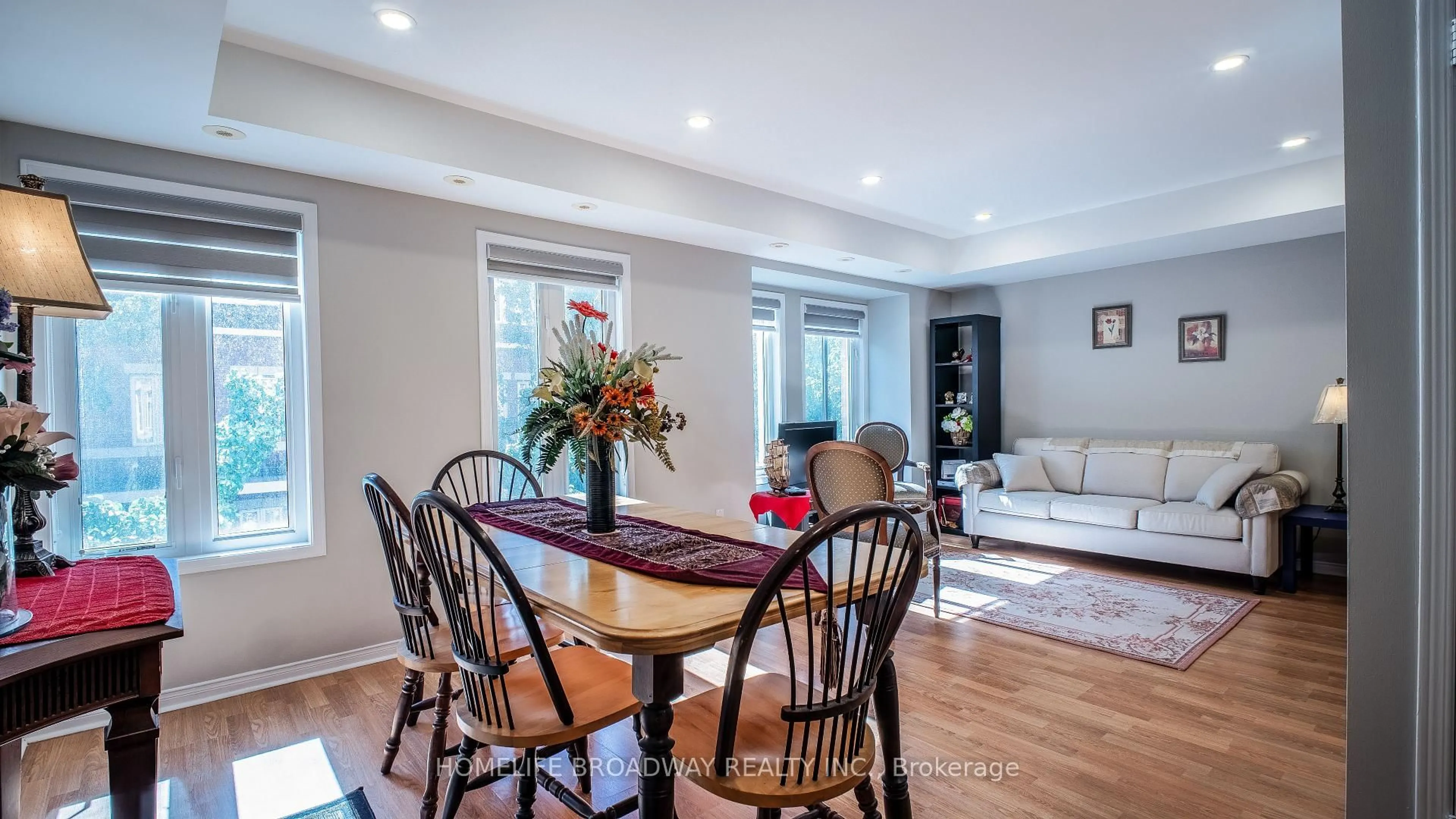 Dining room, wood/laminate floor for 312 John St #362, Markham Ontario L3T 0A7