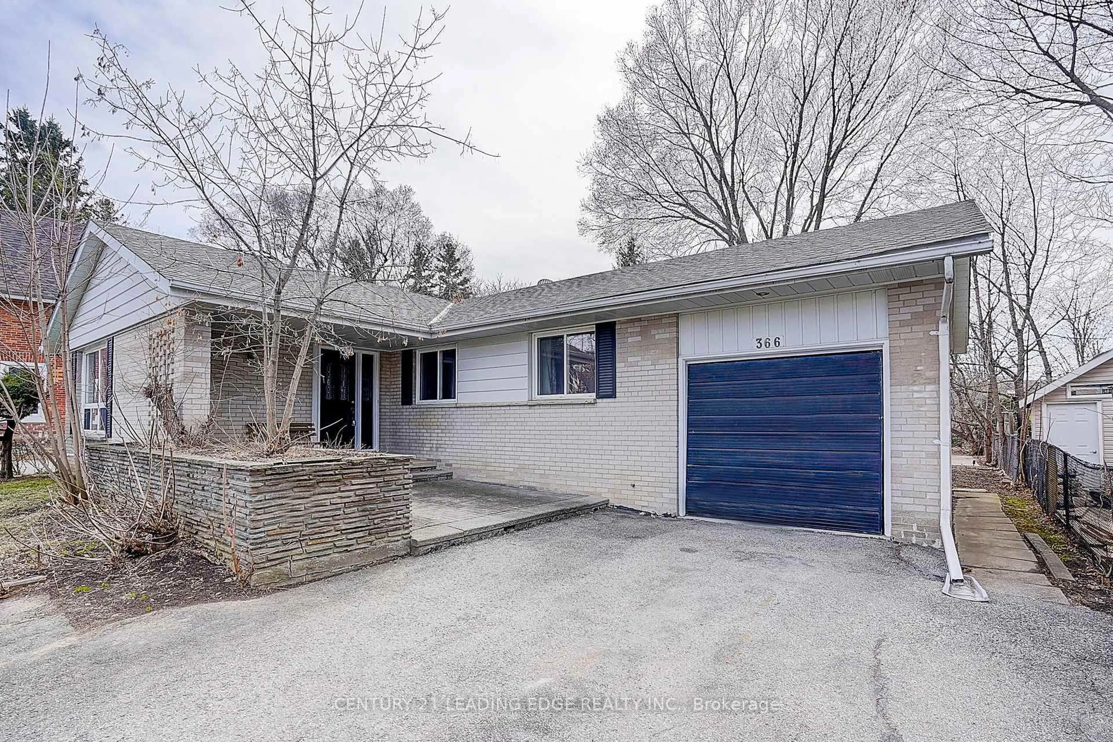 Unknown for 366 MAIN St, Markham Ontario M3P 1Z3