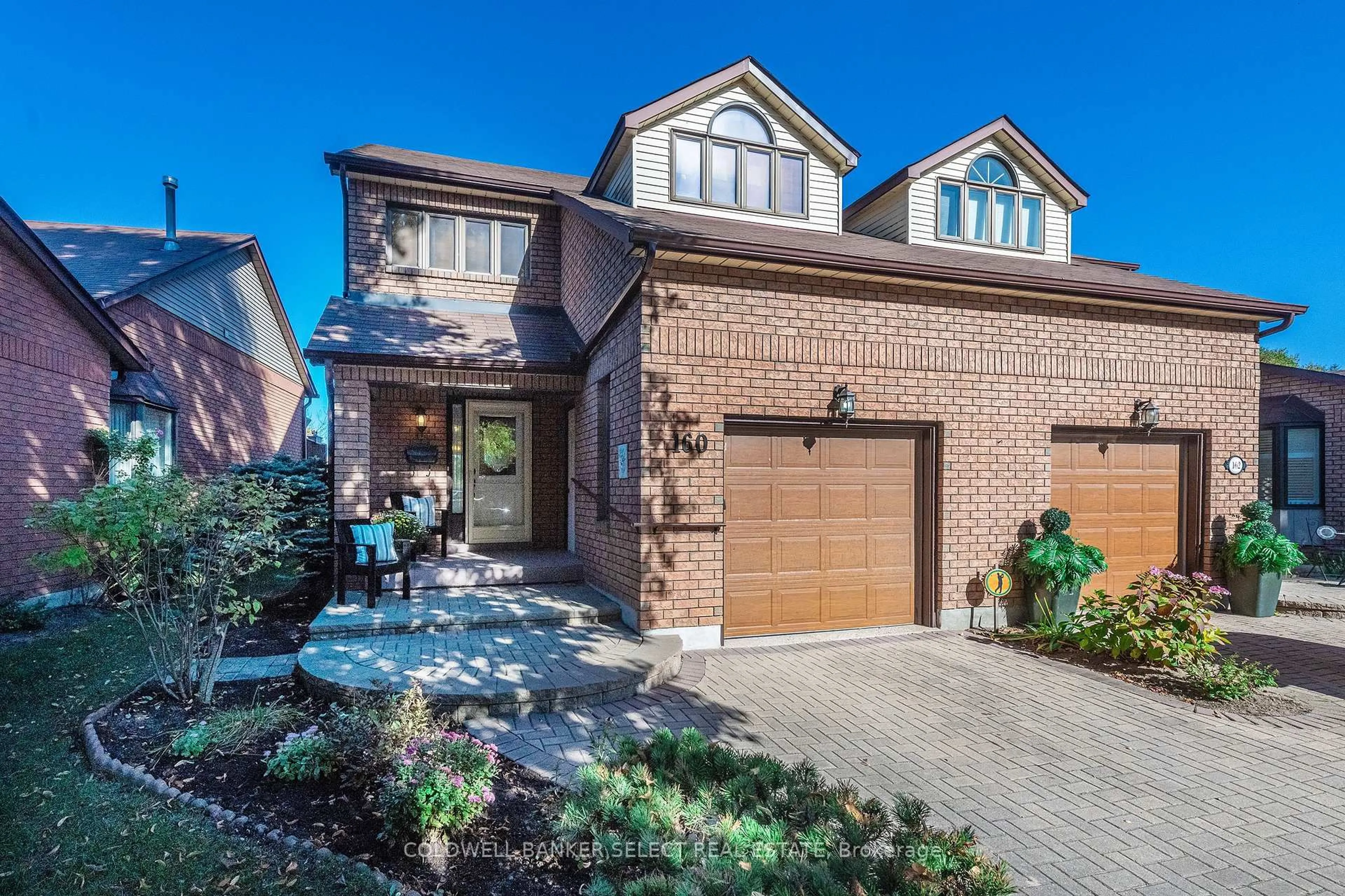 Home with brick exterior material, street for 160 Green Briar Rd, New Tecumseth Ontario L9R 1X9