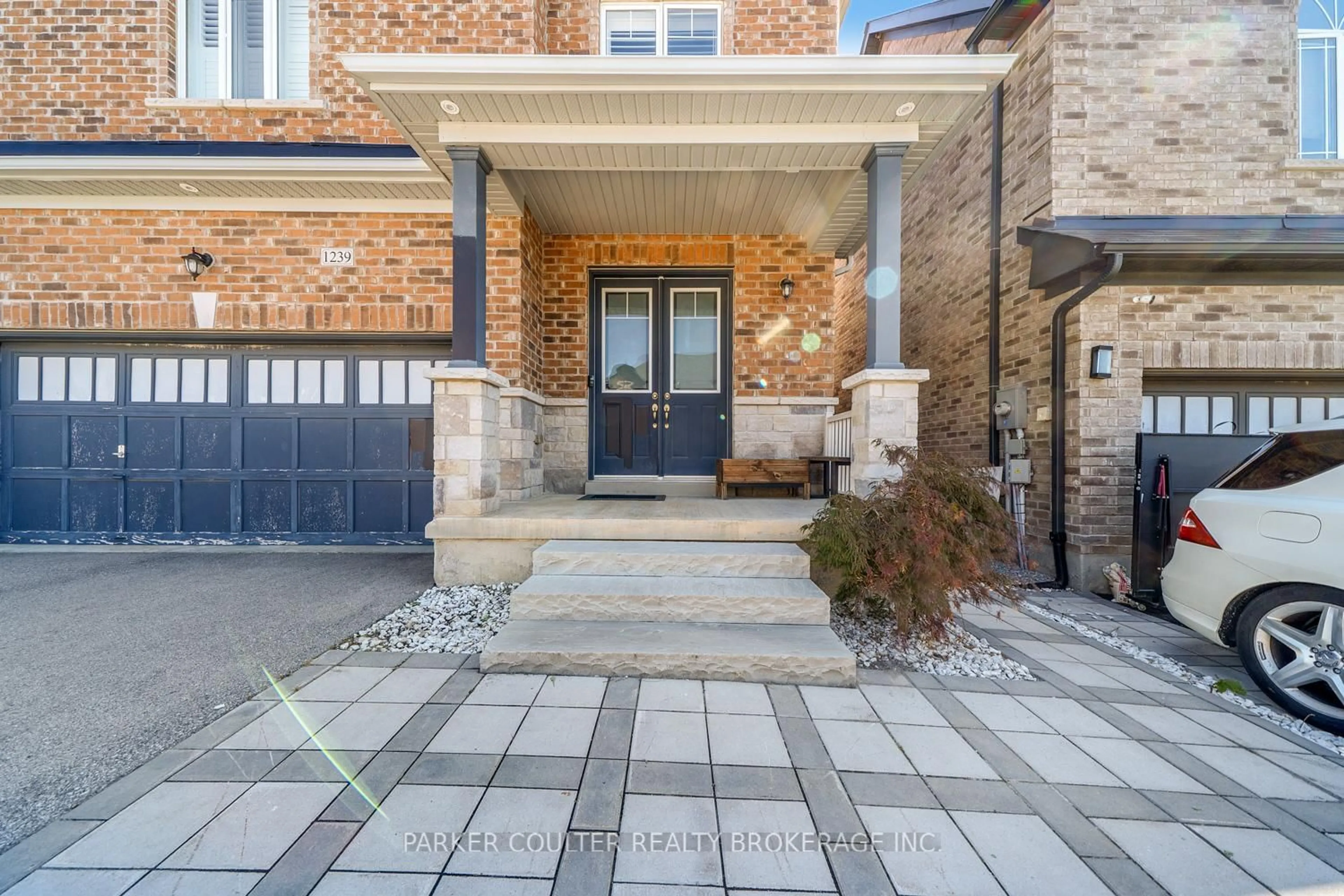 Home with brick exterior material, street for 1239 Peelar Cres, Innisfil Ontario L0L 1W0