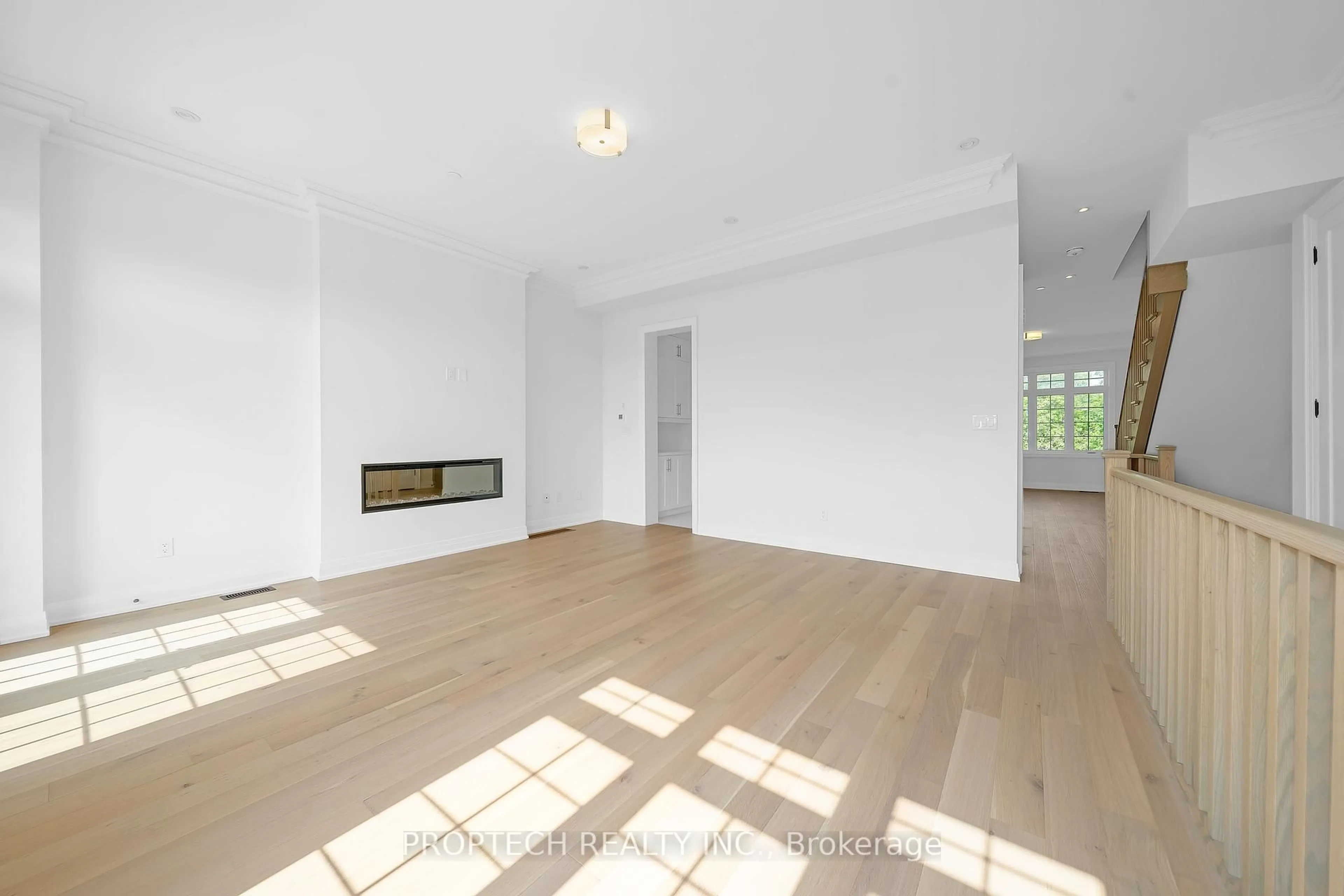 A pic of a room for 93 West Village Lane, Markham Ontario L6C 3L5