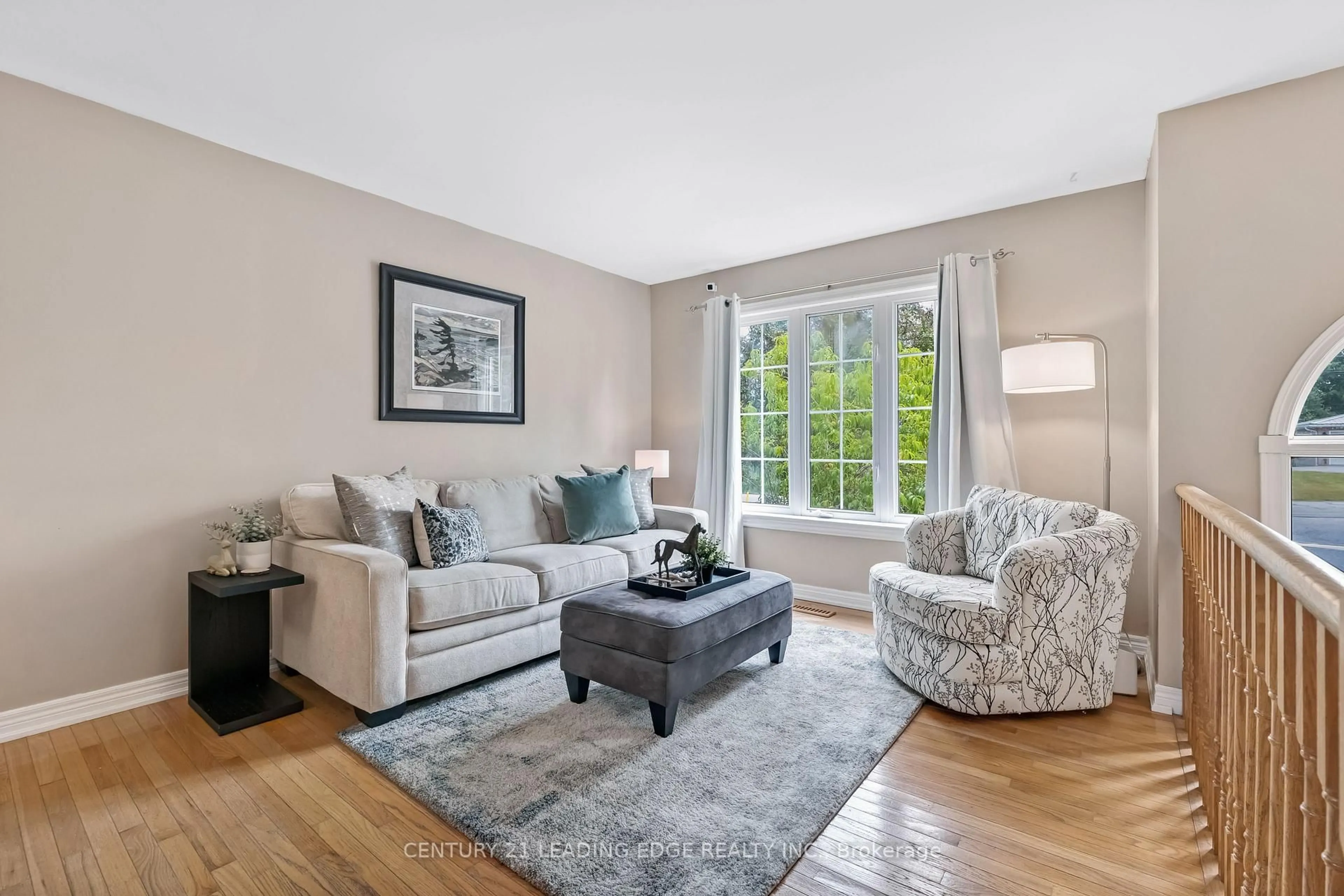 Living room with furniture, unknown for 56 Riverview Beach Rd, Georgina Ontario L0E 1N0