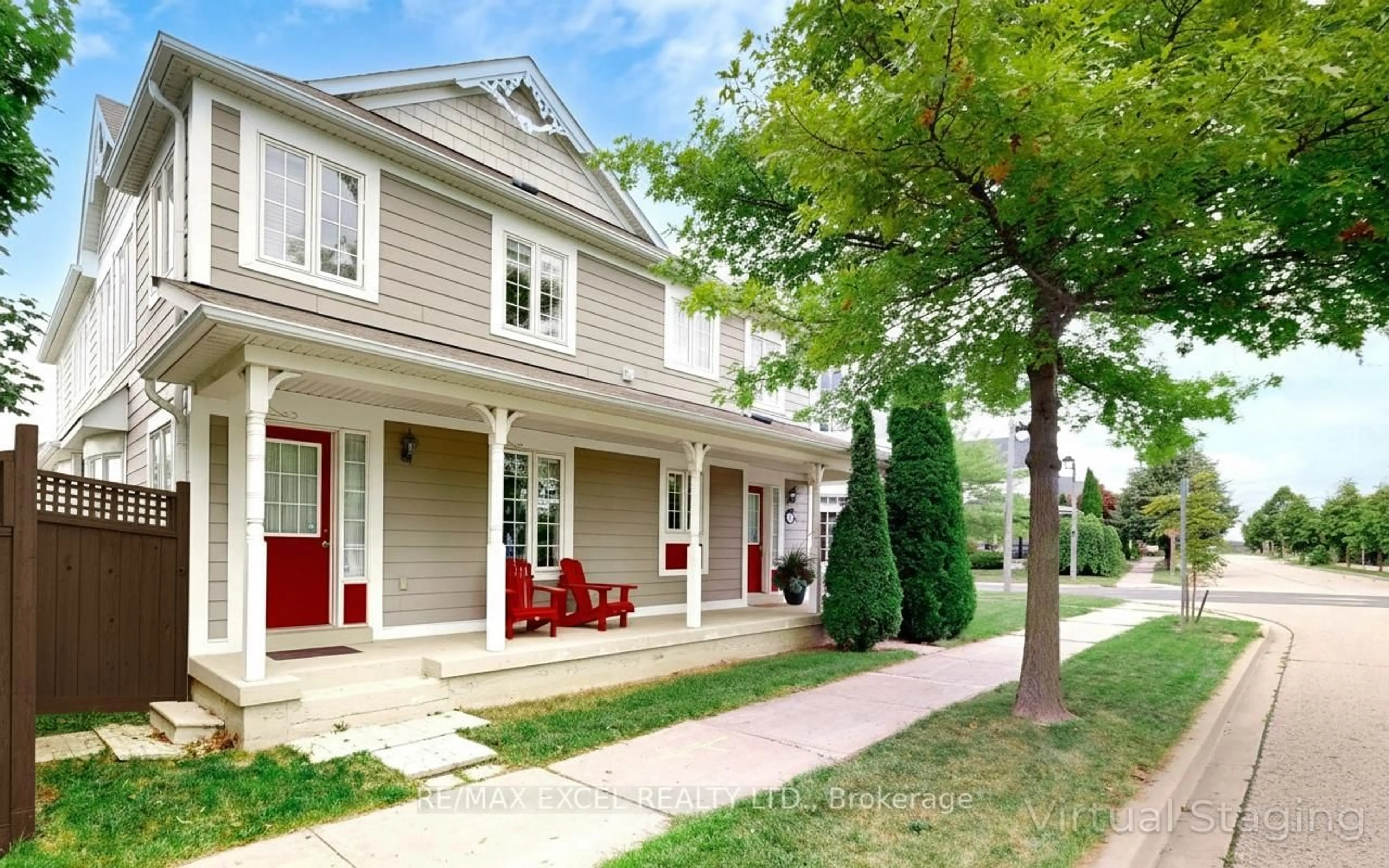 Home with vinyl exterior material, street for 44 Black Creek Dr, Markham Ontario L6B 1K1