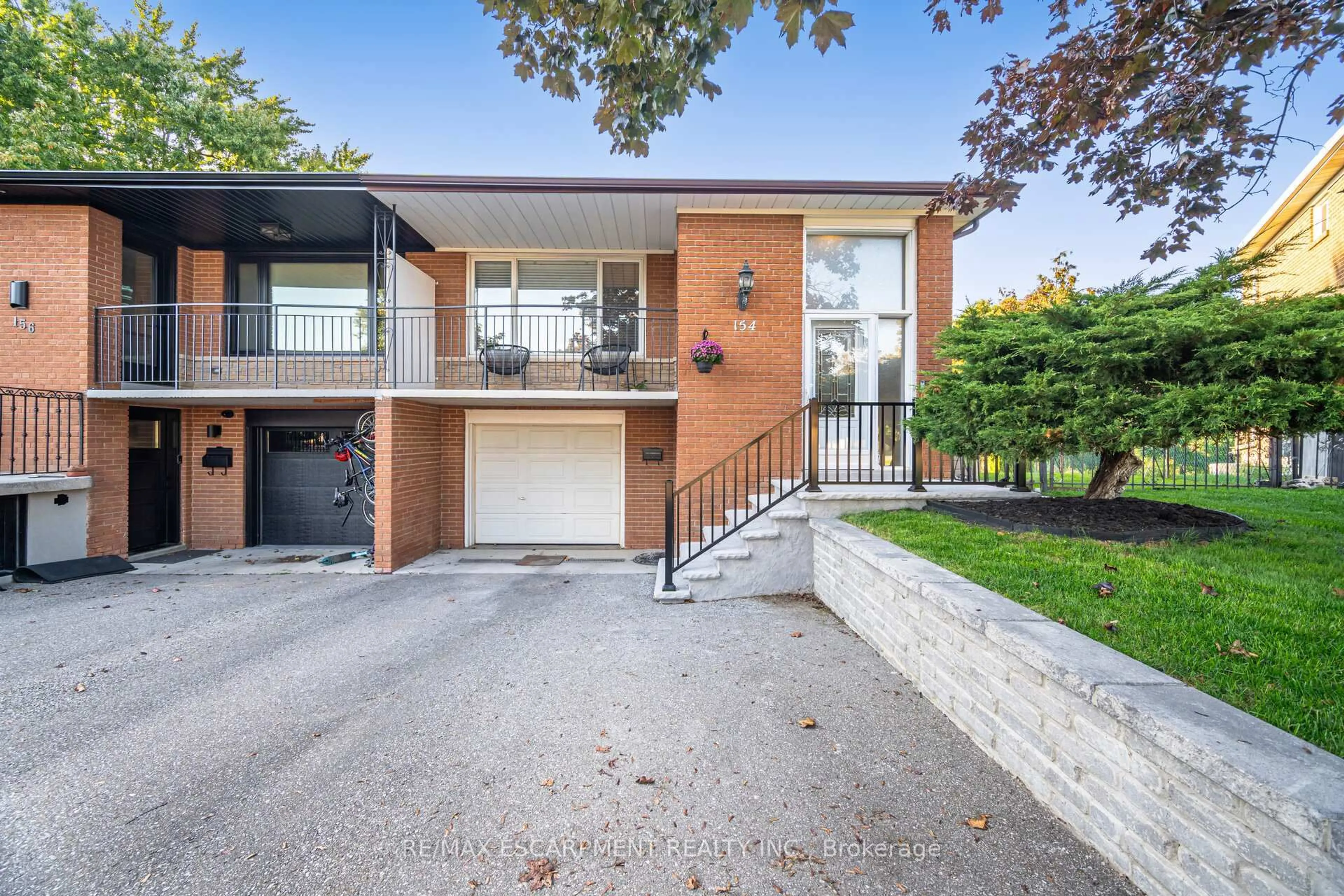Home with brick exterior material, street for 154 Rainbow Dr, Vaughan Ontario L4L 2K7
