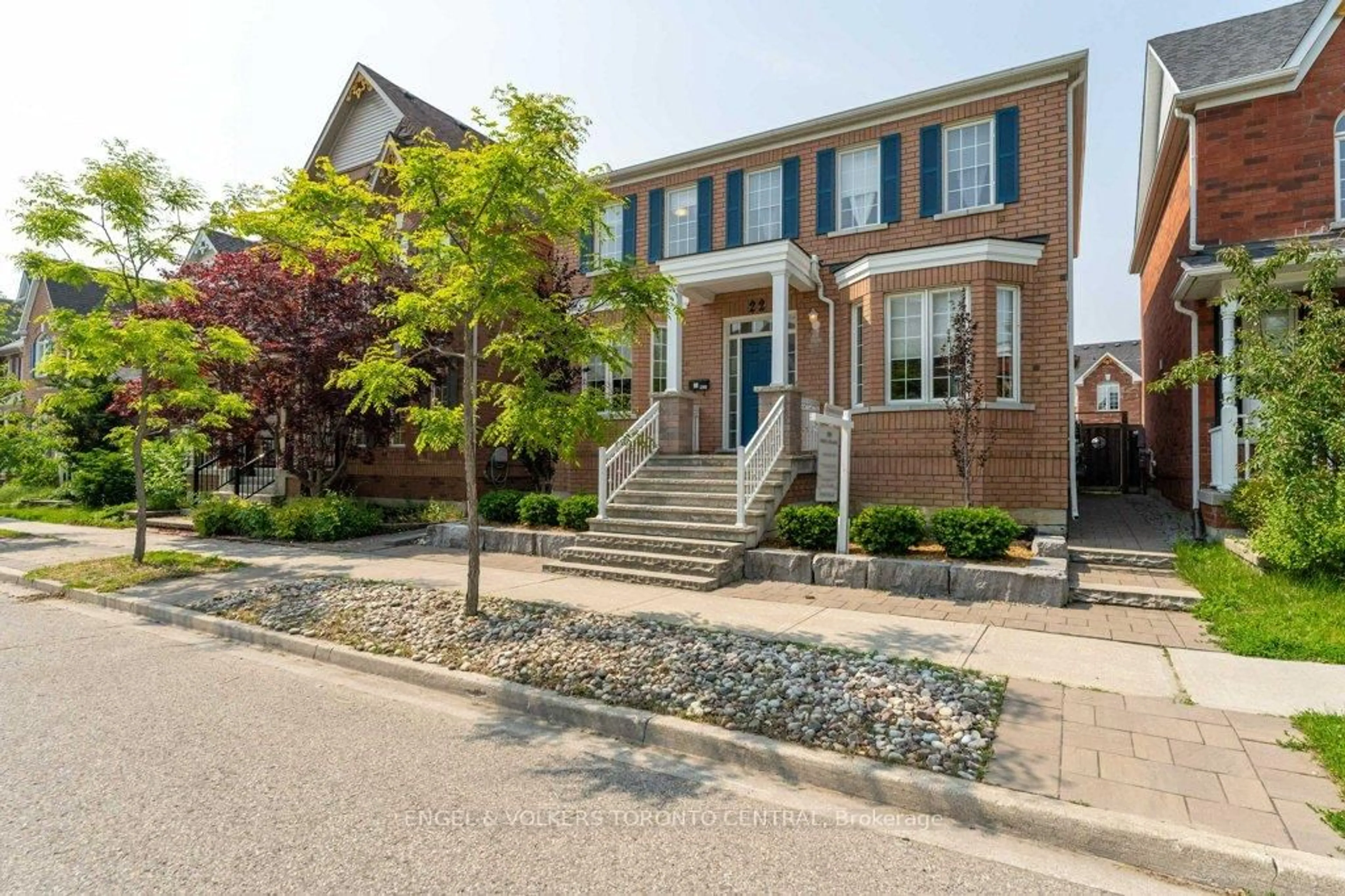 Home with brick exterior material, street for 22 Donald Sim Ave, Markham Ontario L6B 1B6