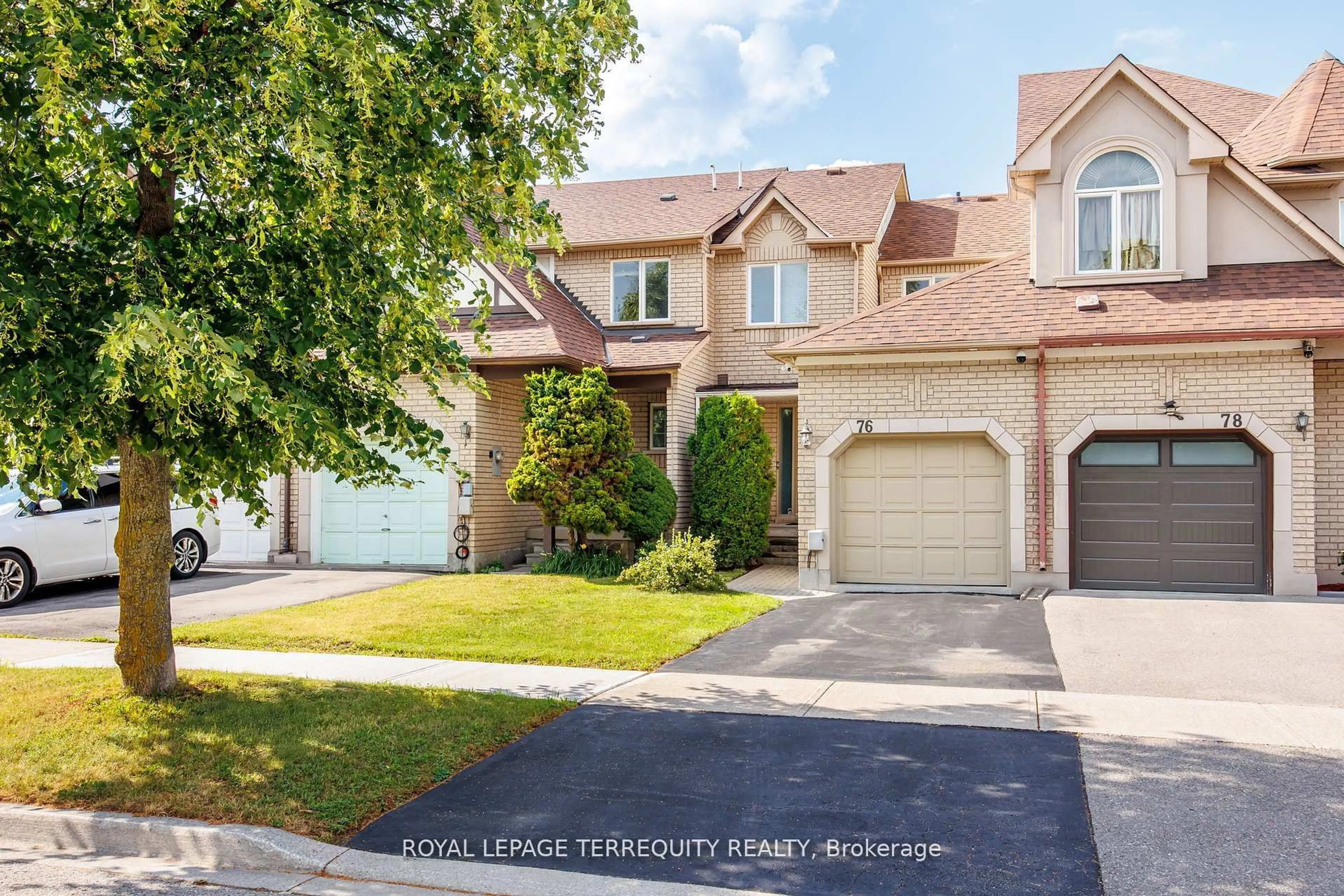 Home with brick exterior material, street for 76 Goldbrook Cres, Richmond Hill Ontario L4S 1V3