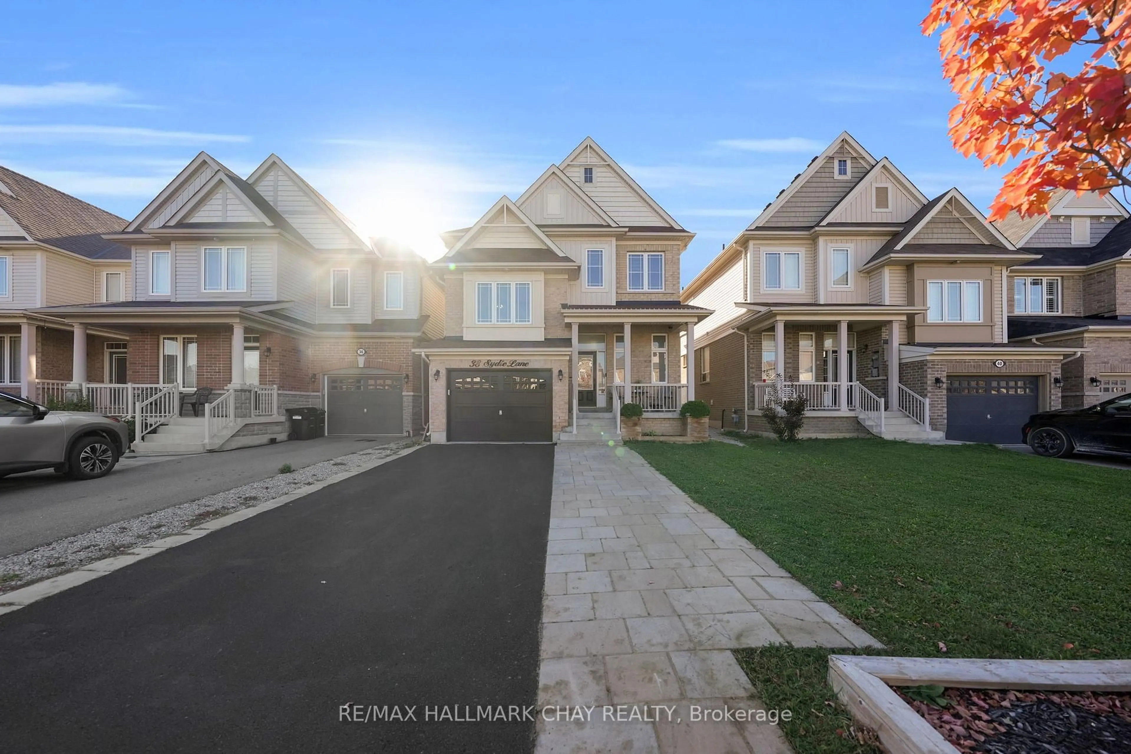 A pic from outside/outdoor area/front of a property/back of a property/a pic from drone, street for 38 Sydie Lane, New Tecumseth Ontario L0G 1W0