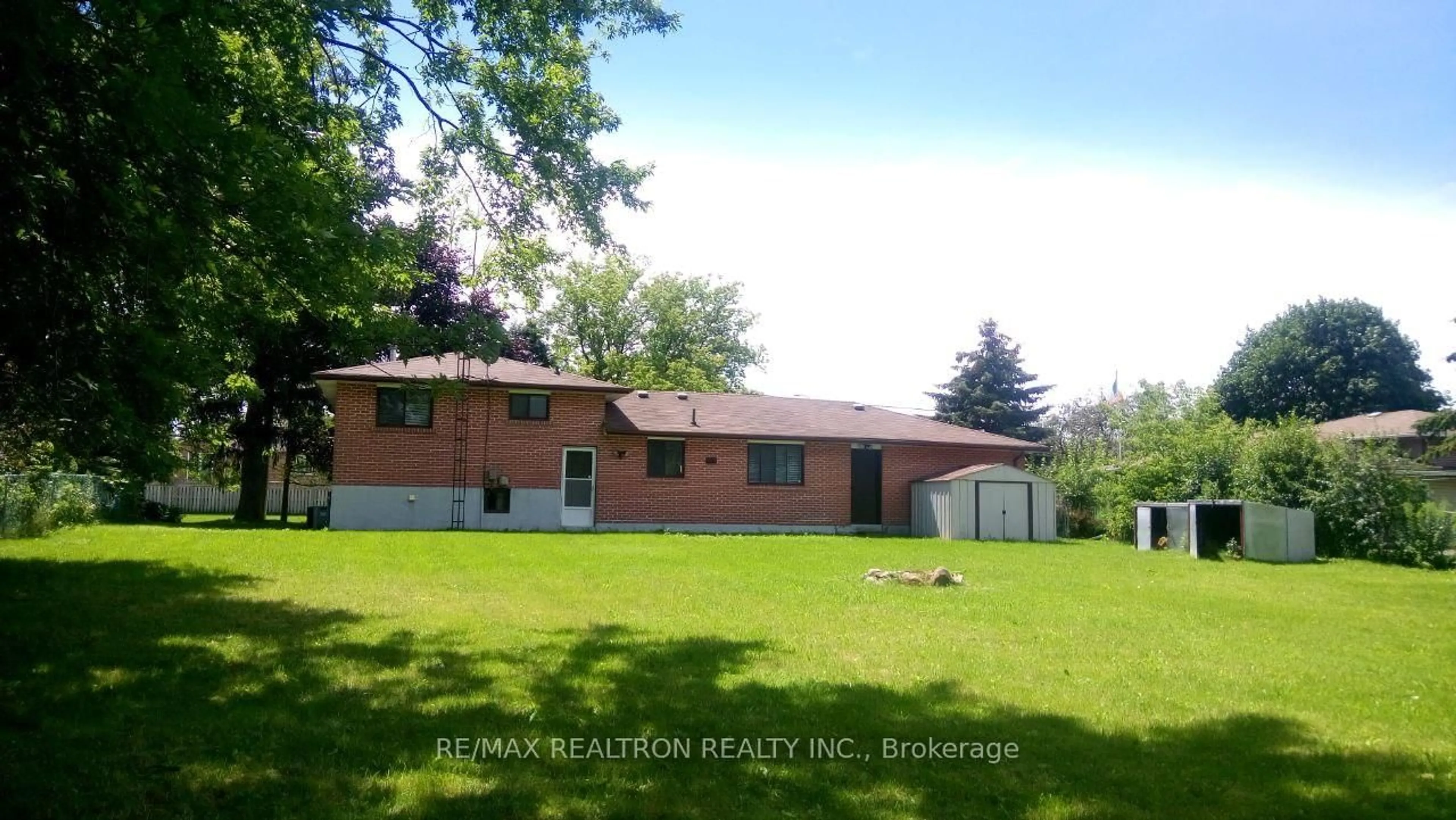 Unknown for 36 Lakeland Cres, Richmond Hill Ontario L4E 2Z9