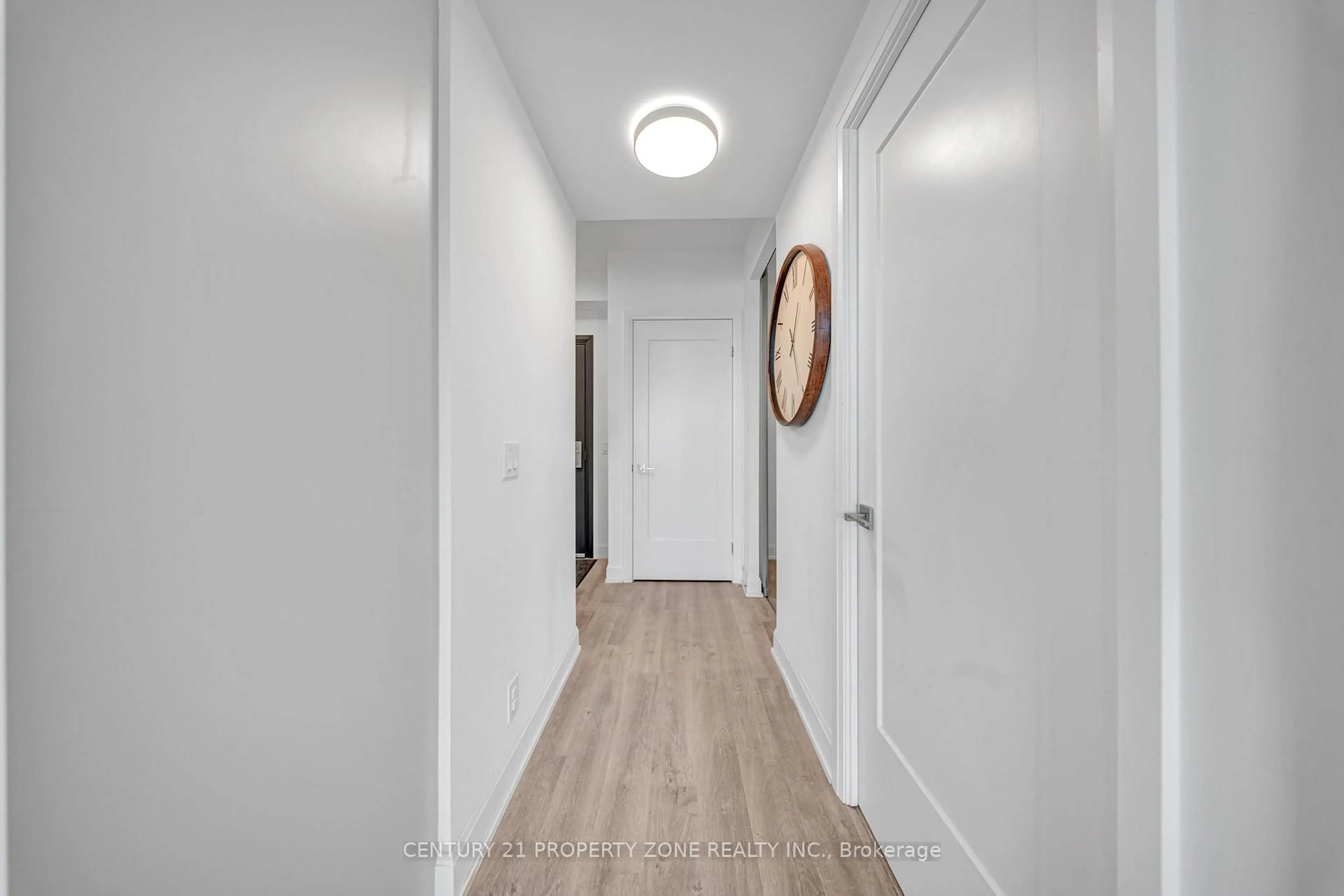 Indoor entryway for 38 Gandhi Lane #601, Markham Ontario L3T 0G9