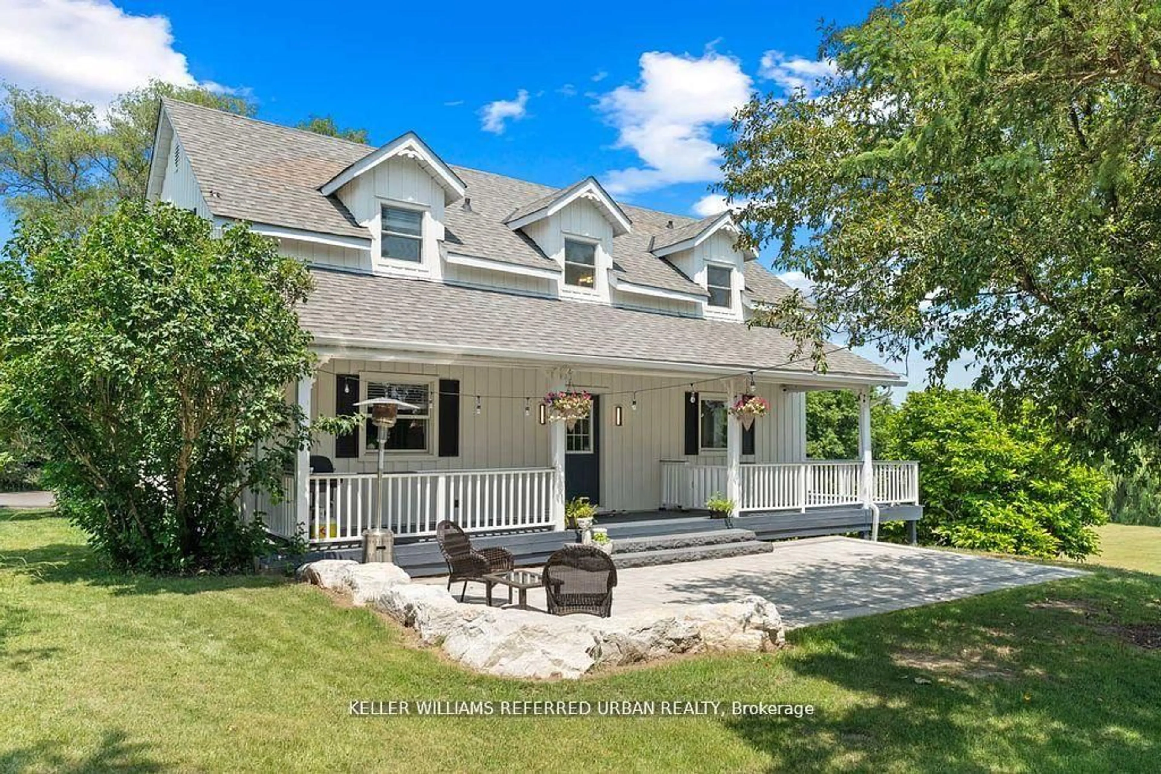 Home with vinyl exterior material, street for 17145 8th Concession Rd, King Ontario L0G 1T0