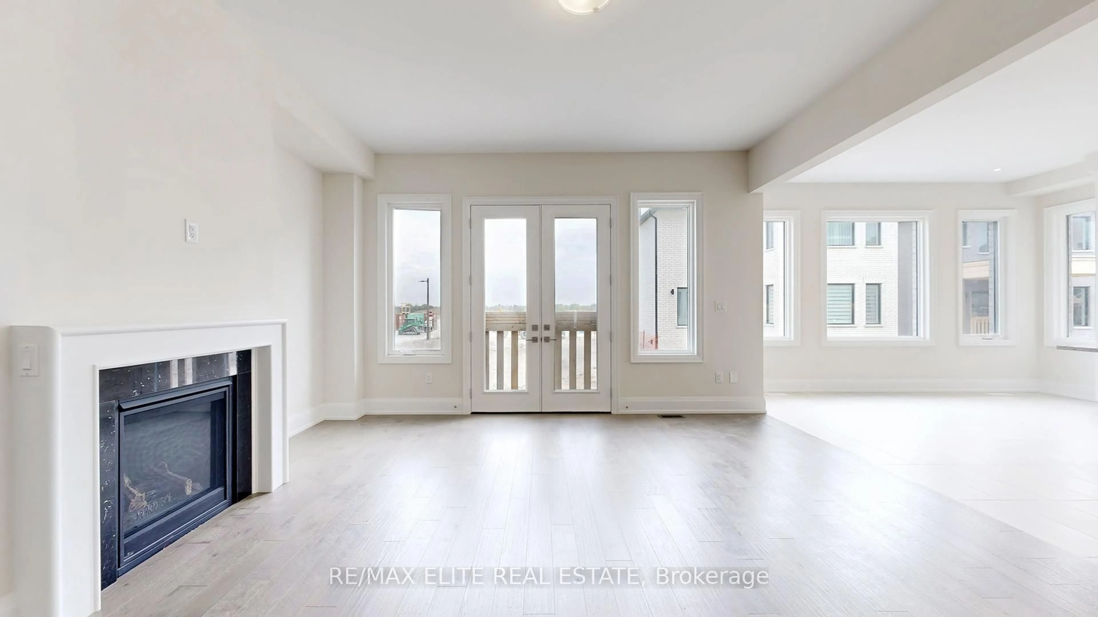 A pic of a room for 11 DWELL Ave, Markham Ontario L6C 3R3