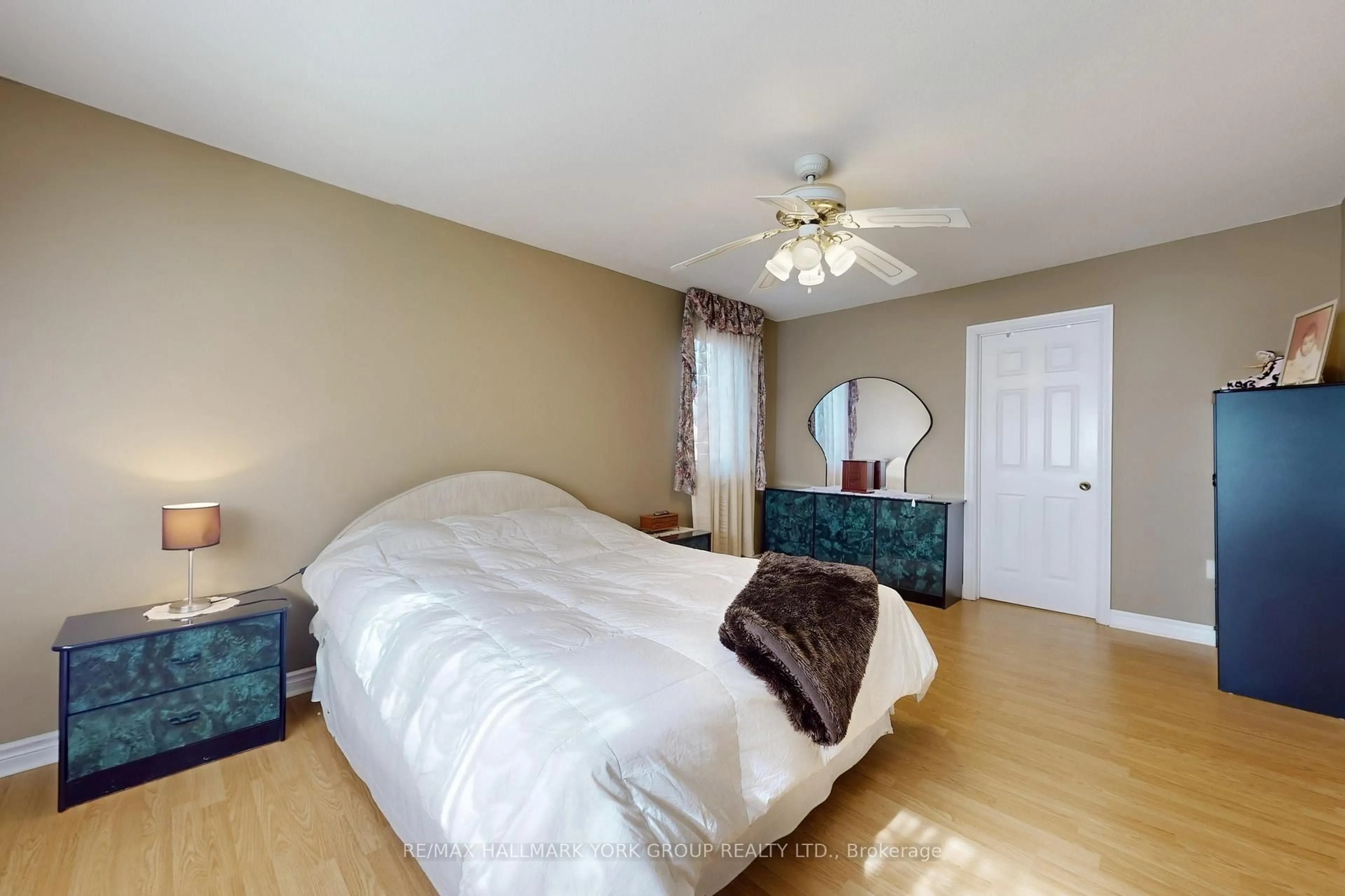A pic of a room for 46 Finchley Circ, Markham Ontario L3R 8S4