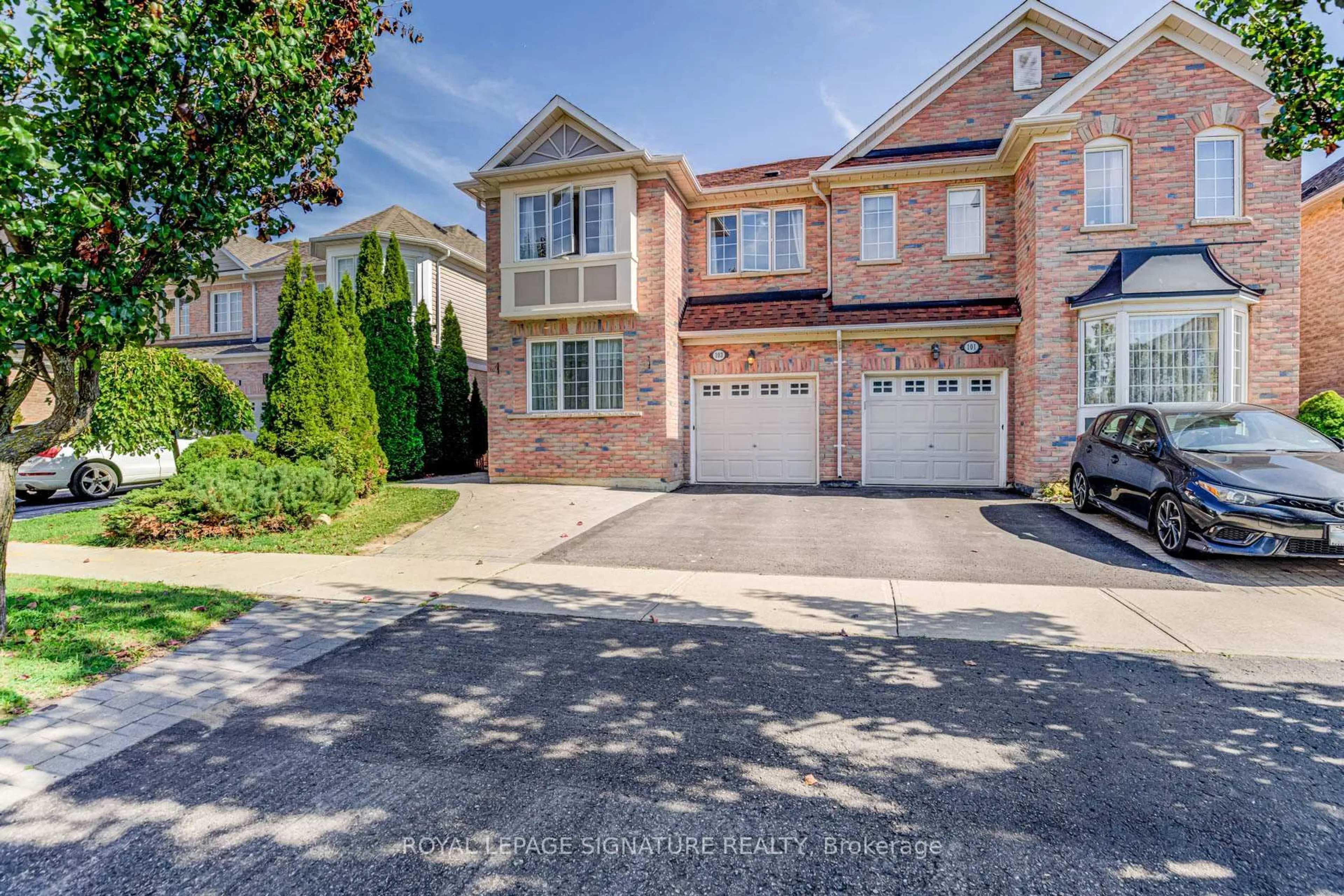 Home with brick exterior material, street for 103 Merton St, Richmond Hill Ontario L4E 4P5