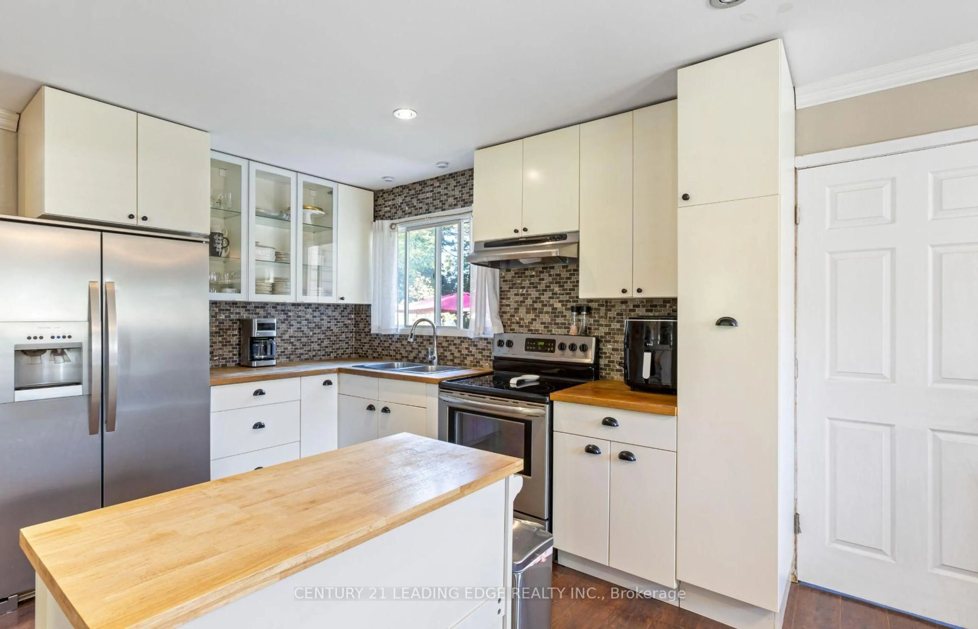 Unknown for 344 SOUTH St, Whitchurch-Stouffville Ontario L4A 7W3